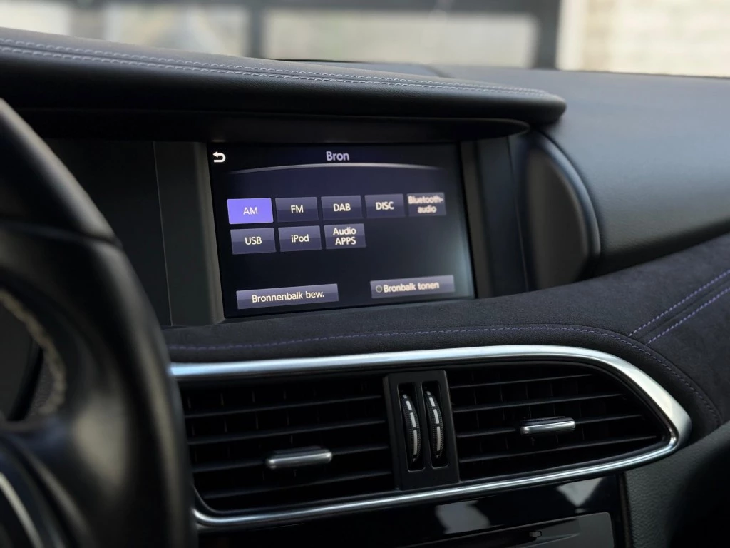 Hoofdafbeelding Infiniti Q