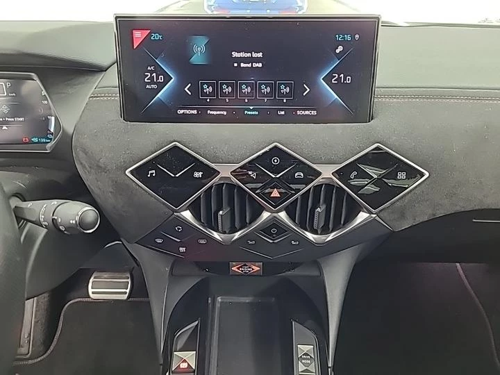 Hoofdafbeelding DS DS 3