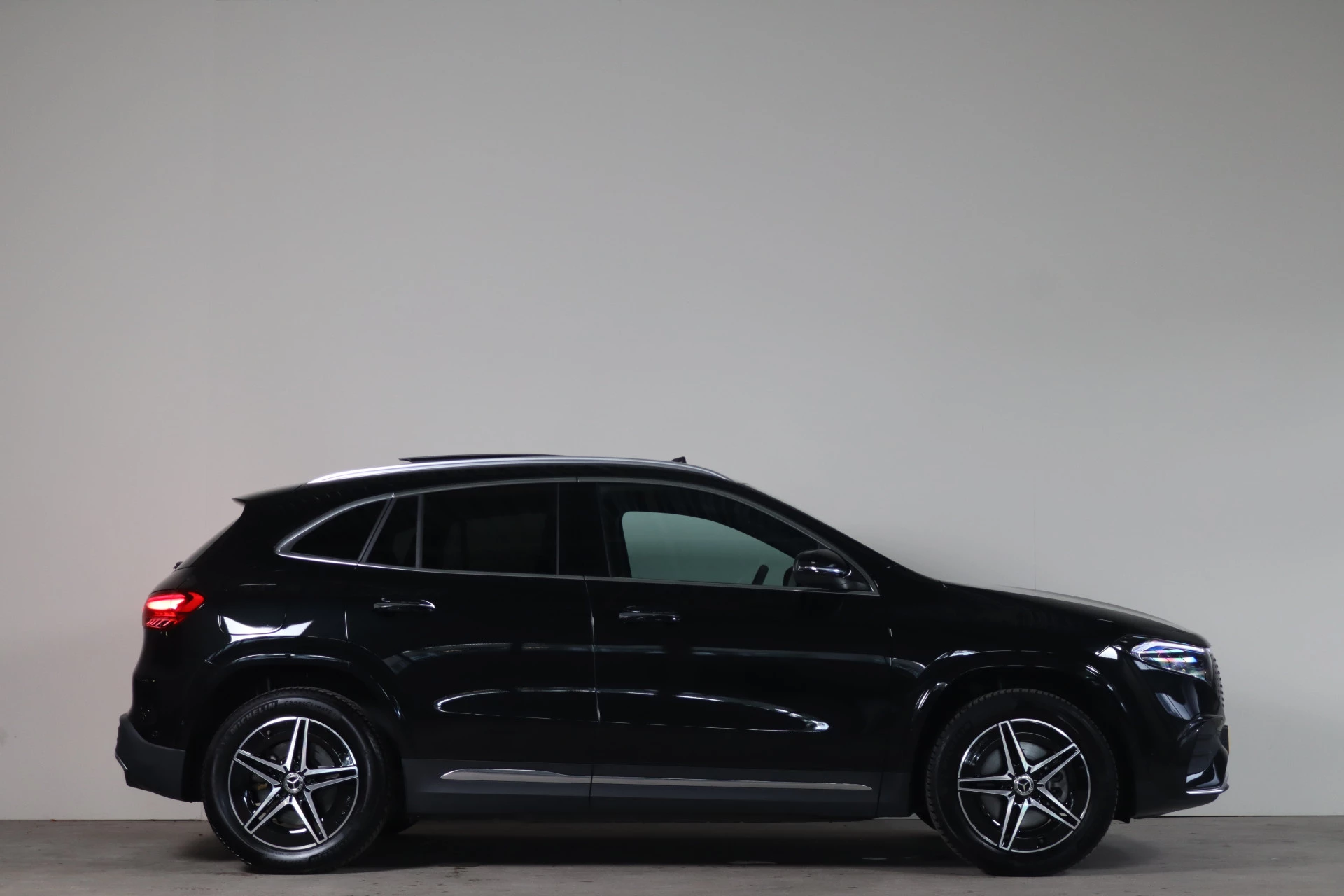 Hoofdafbeelding Mercedes-Benz EQA