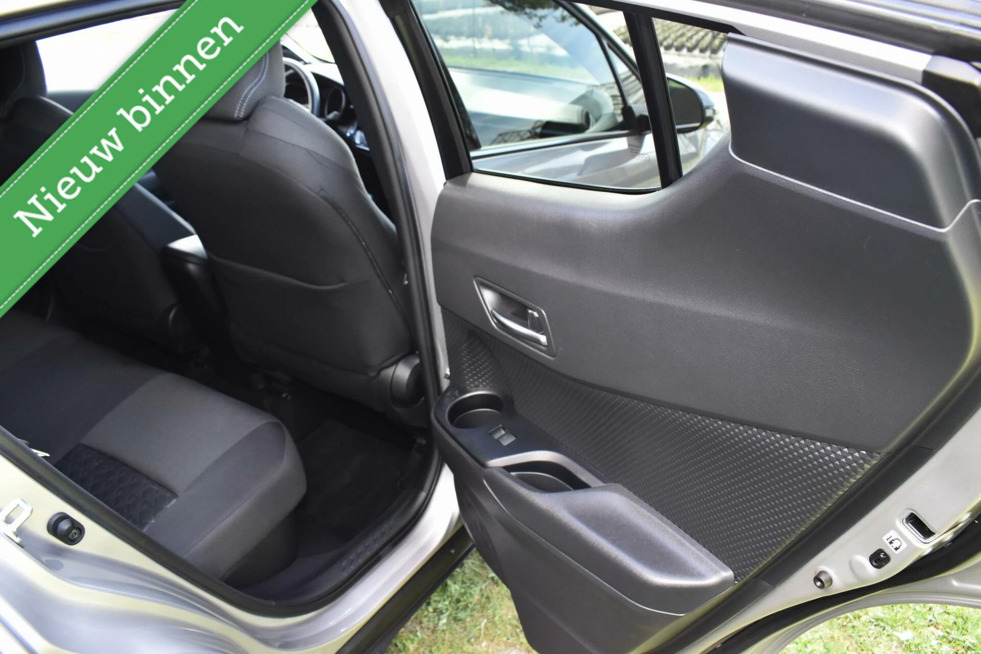 Hoofdafbeelding Toyota C-HR