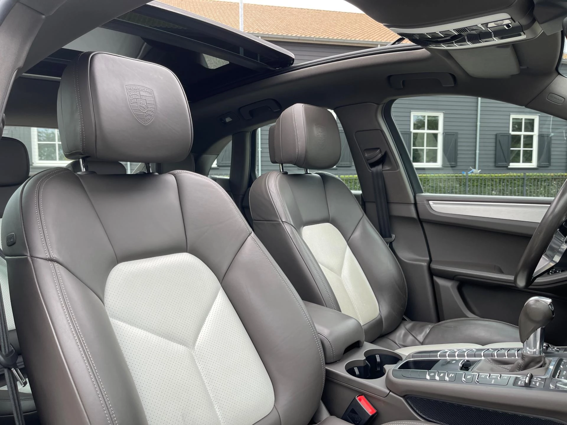 Hoofdafbeelding Porsche Macan