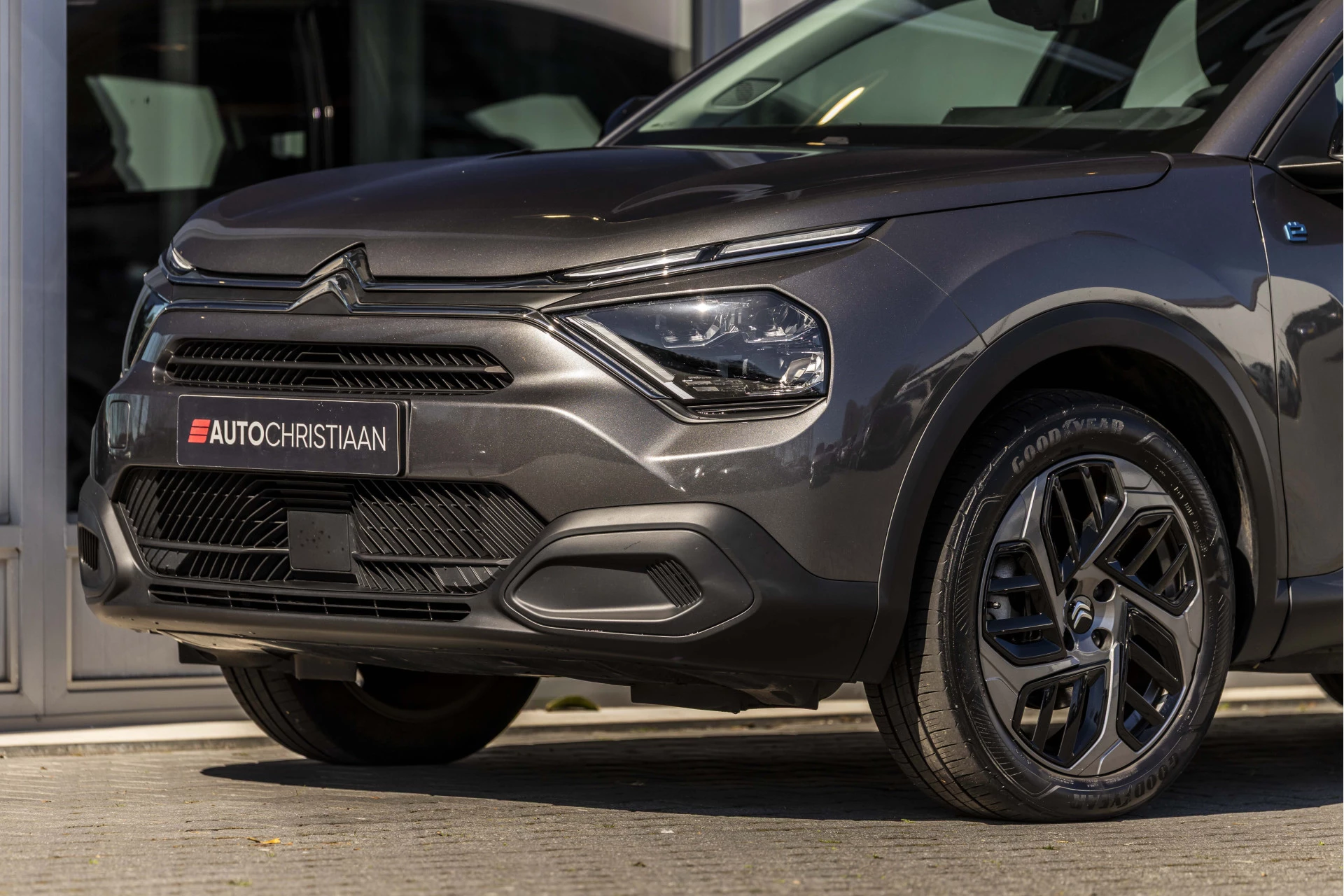 Hoofdafbeelding Citroën ë-C4