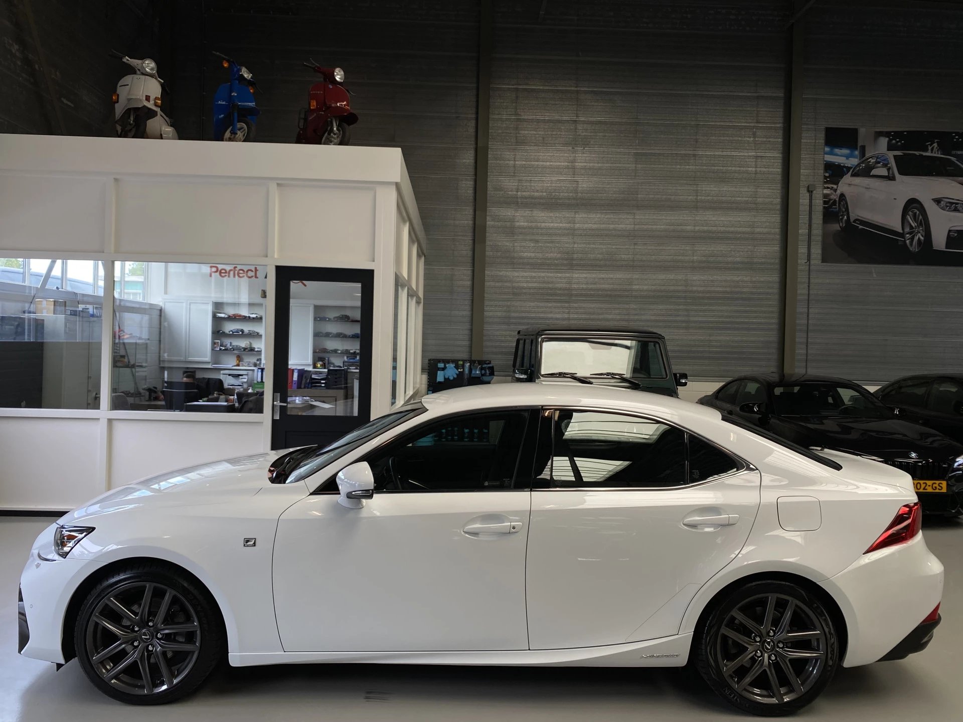 Hoofdafbeelding Lexus IS