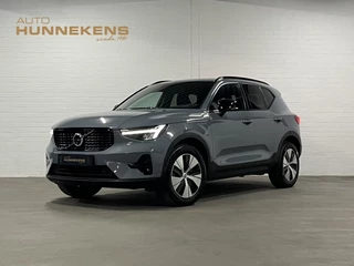 Volvo XC40 T5 Recharge Plus Dark Trekhaak | Harman Kardon | 360 camera | Cruise-/Climate control | Stoel-/Stuurverwarming