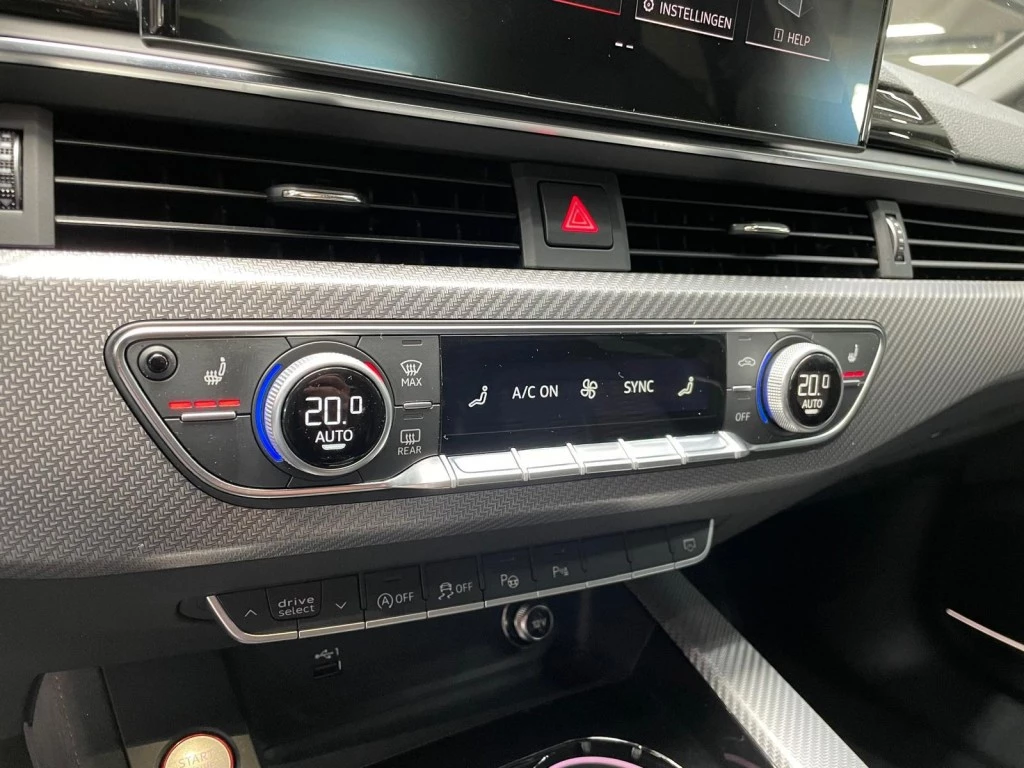 Hoofdafbeelding Audi RS4