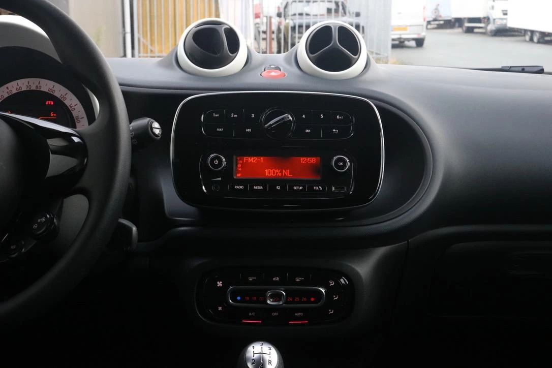 Hoofdafbeelding smart Forfour