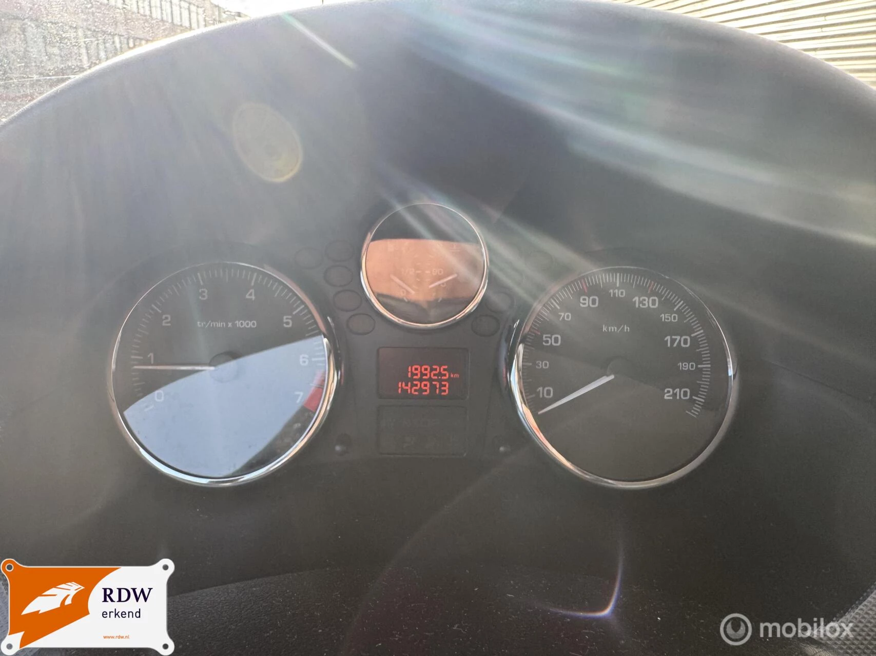 Hoofdafbeelding Peugeot 206