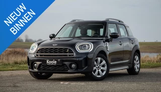 Mini Mini Countryman 1.5 Cooper S E ALL4 Essential  CAMERA / NAVI / CARPLAY / AIRCO / ZWART / STOELVERWARMING