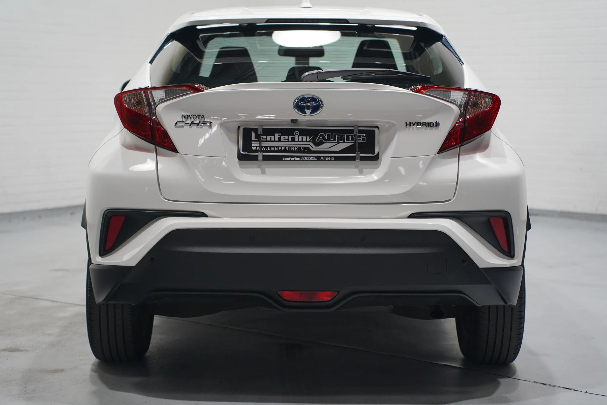 Hoofdafbeelding Toyota C-HR