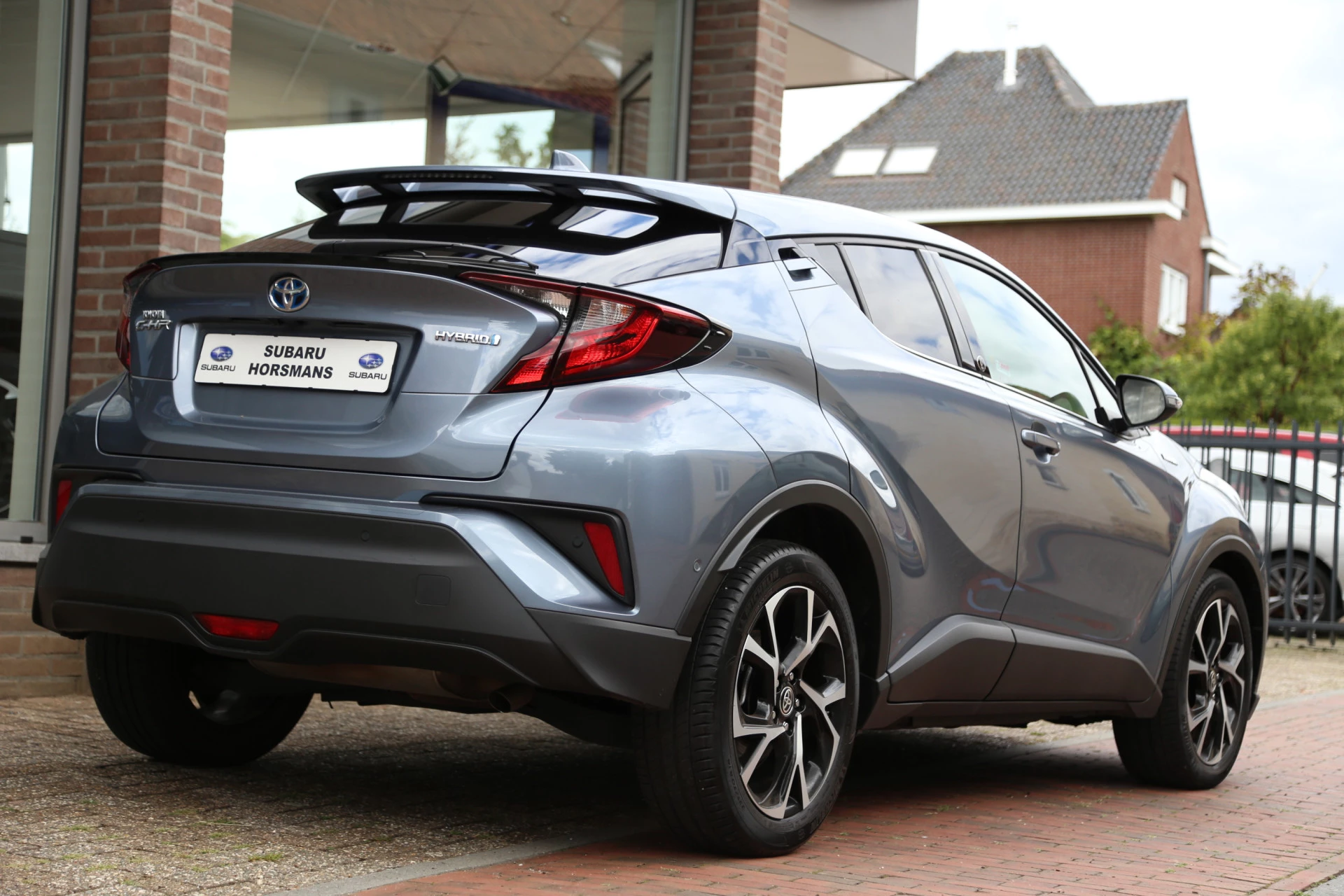Hoofdafbeelding Toyota C-HR