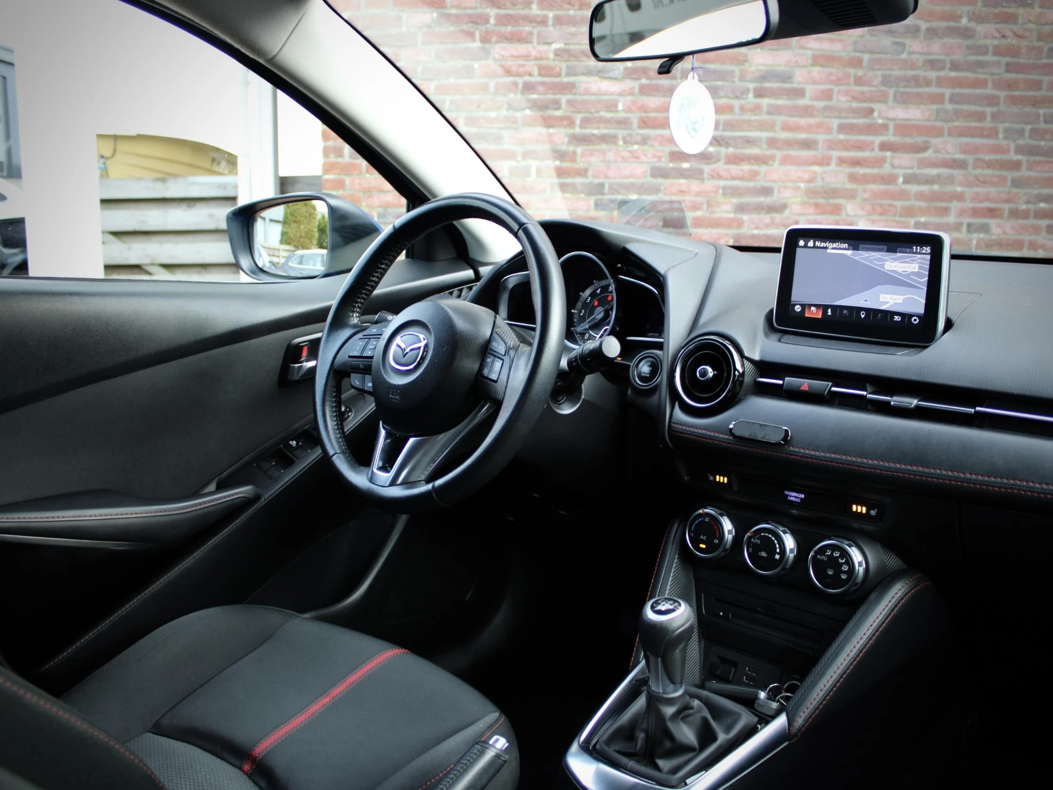 Hoofdafbeelding Mazda 2