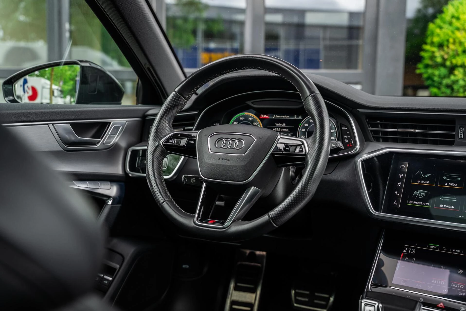 Hoofdafbeelding Audi A6