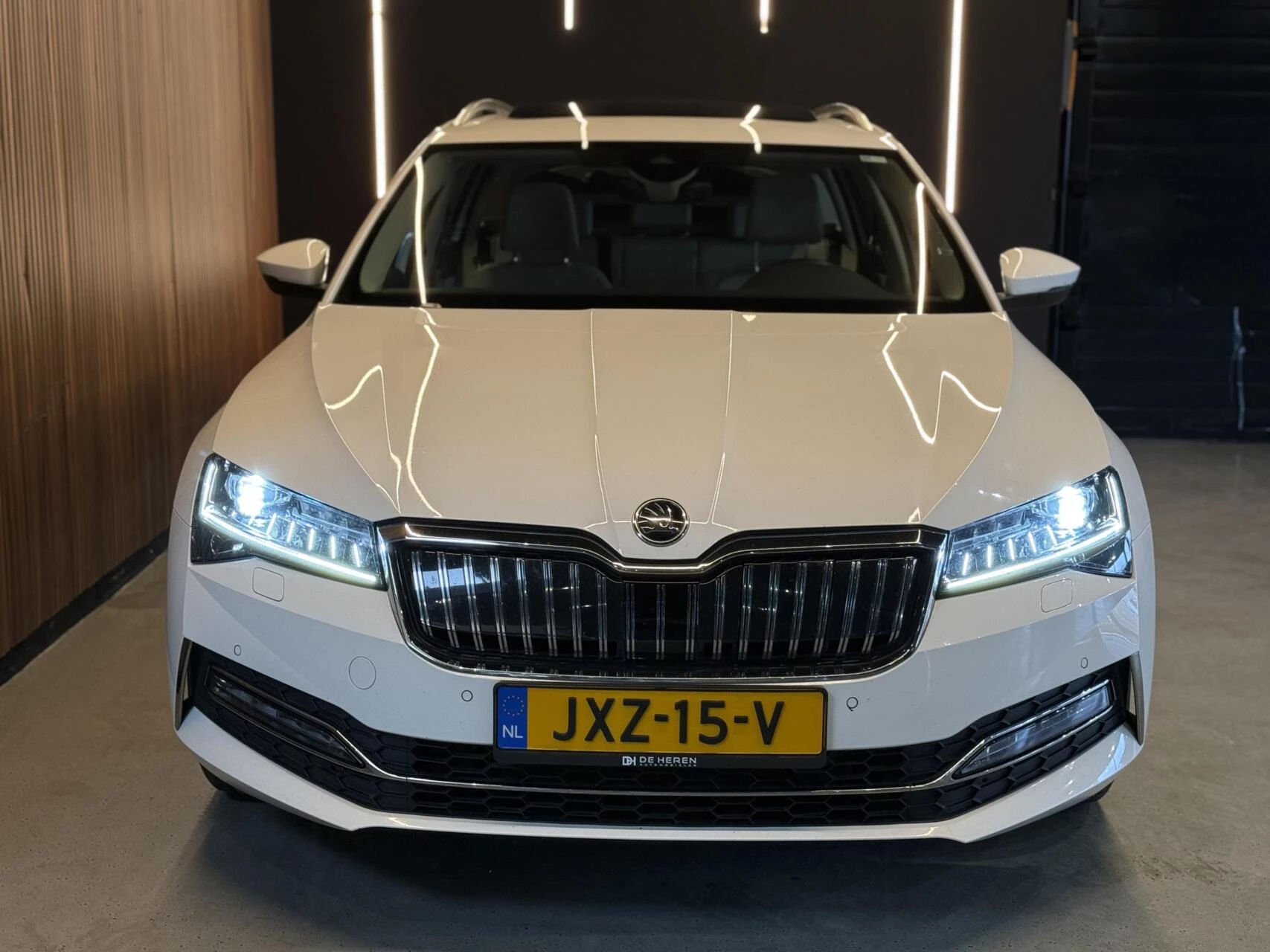 Hoofdafbeelding Škoda Superb