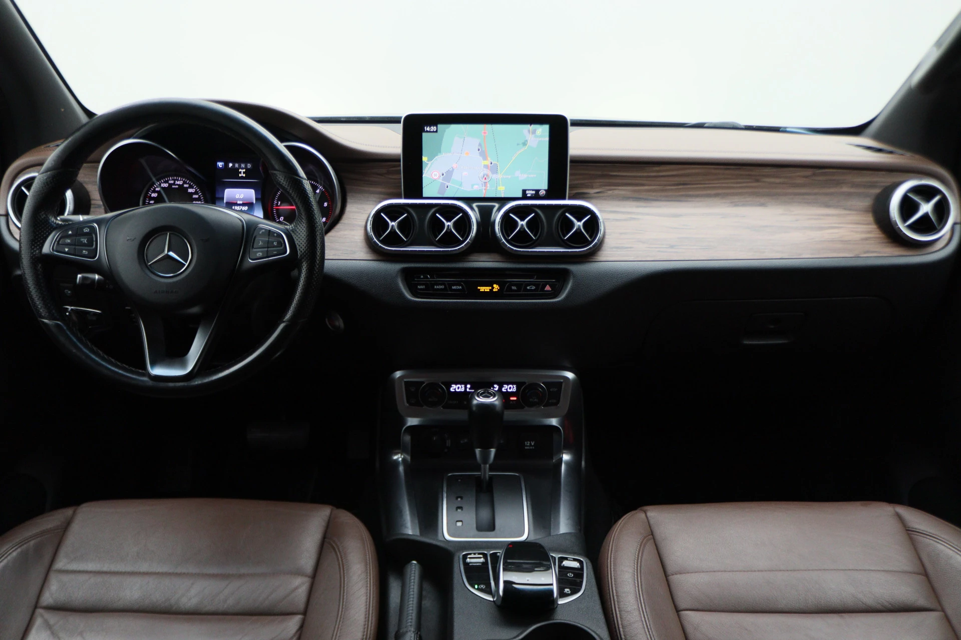 Hoofdafbeelding Mercedes-Benz X-Klasse