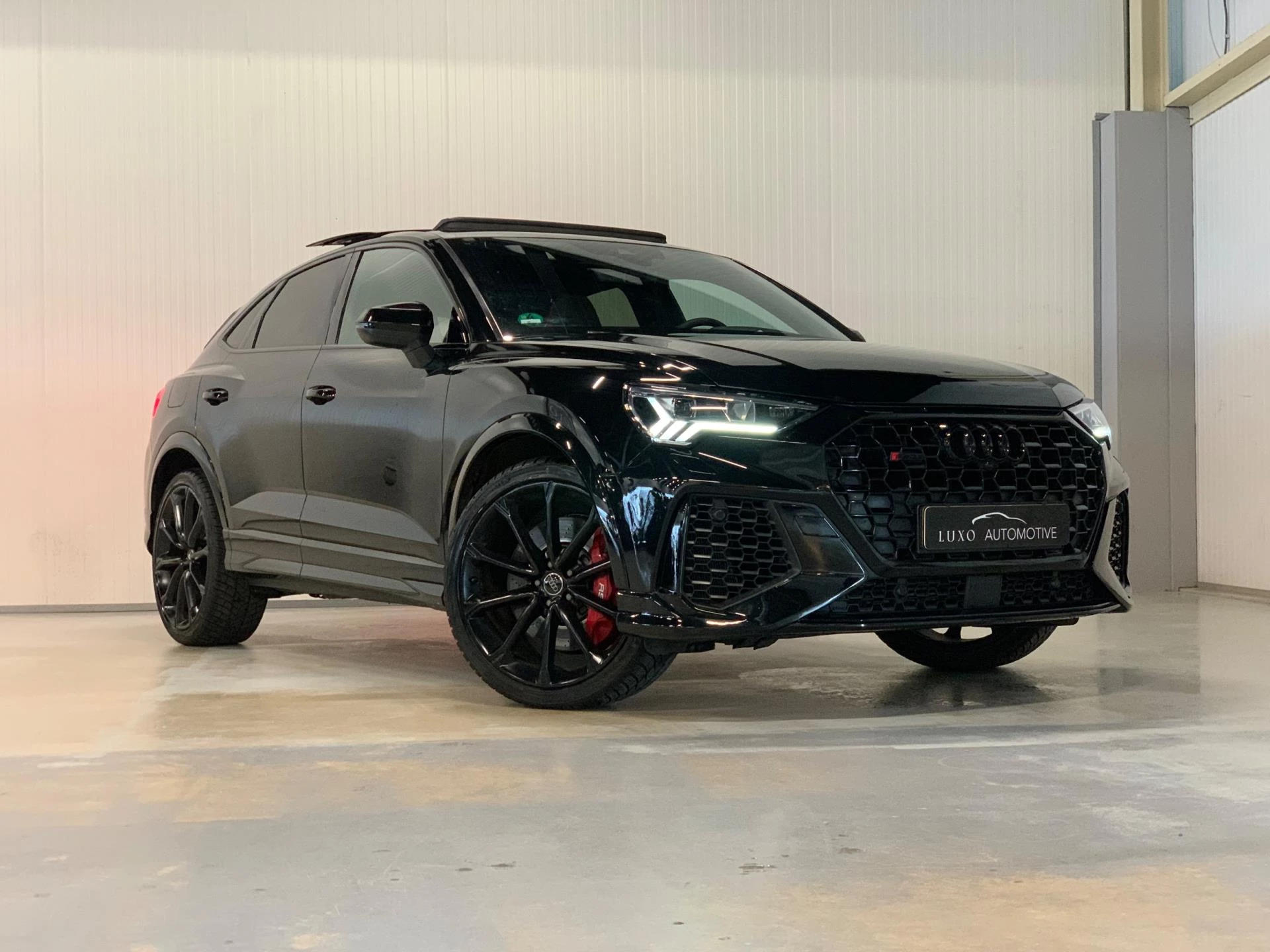 Hoofdafbeelding Audi RSQ3