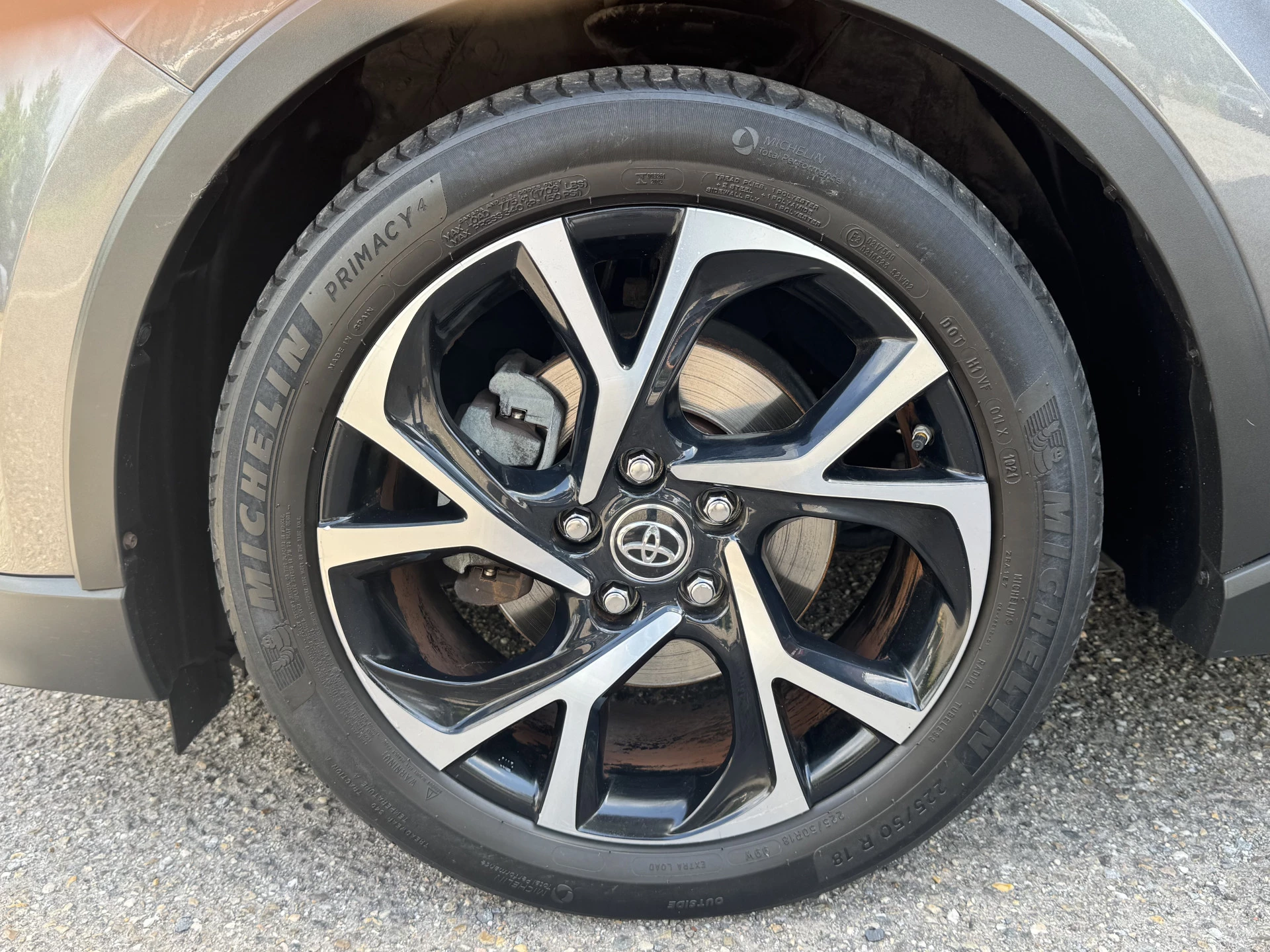 Hoofdafbeelding Toyota C-HR