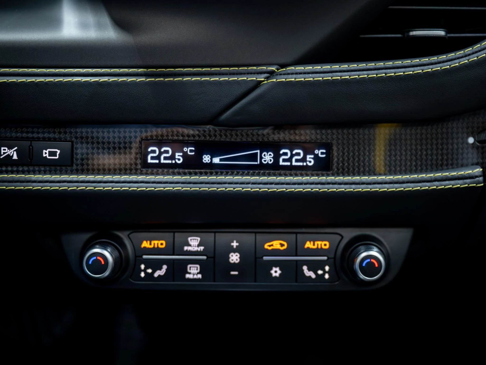Hoofdafbeelding Ferrari F8 Spider