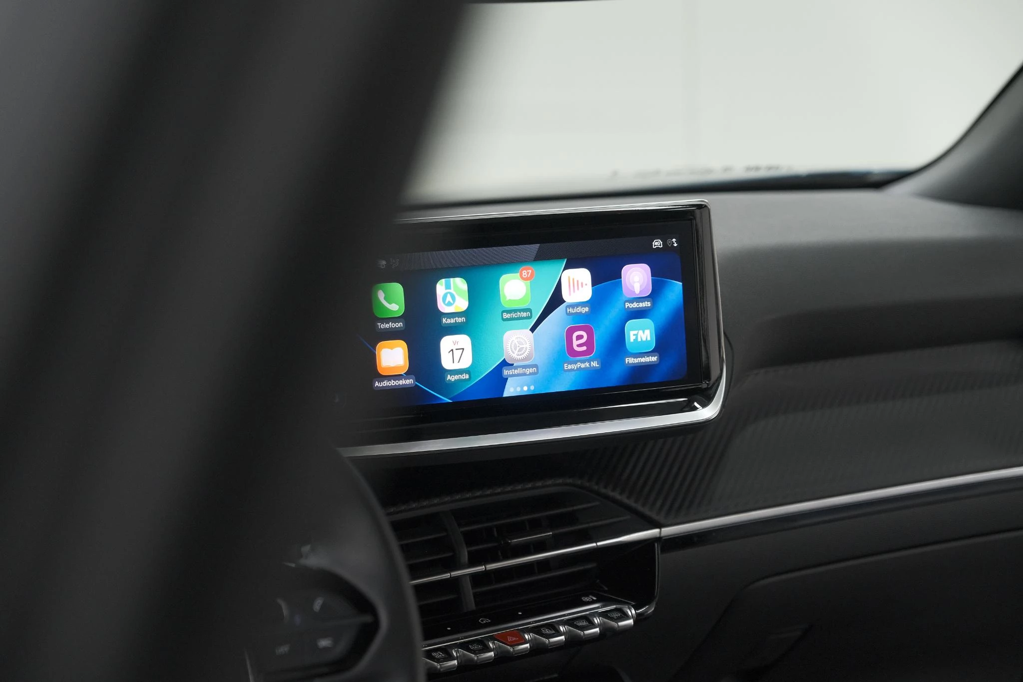 Hoofdafbeelding Peugeot e-2008