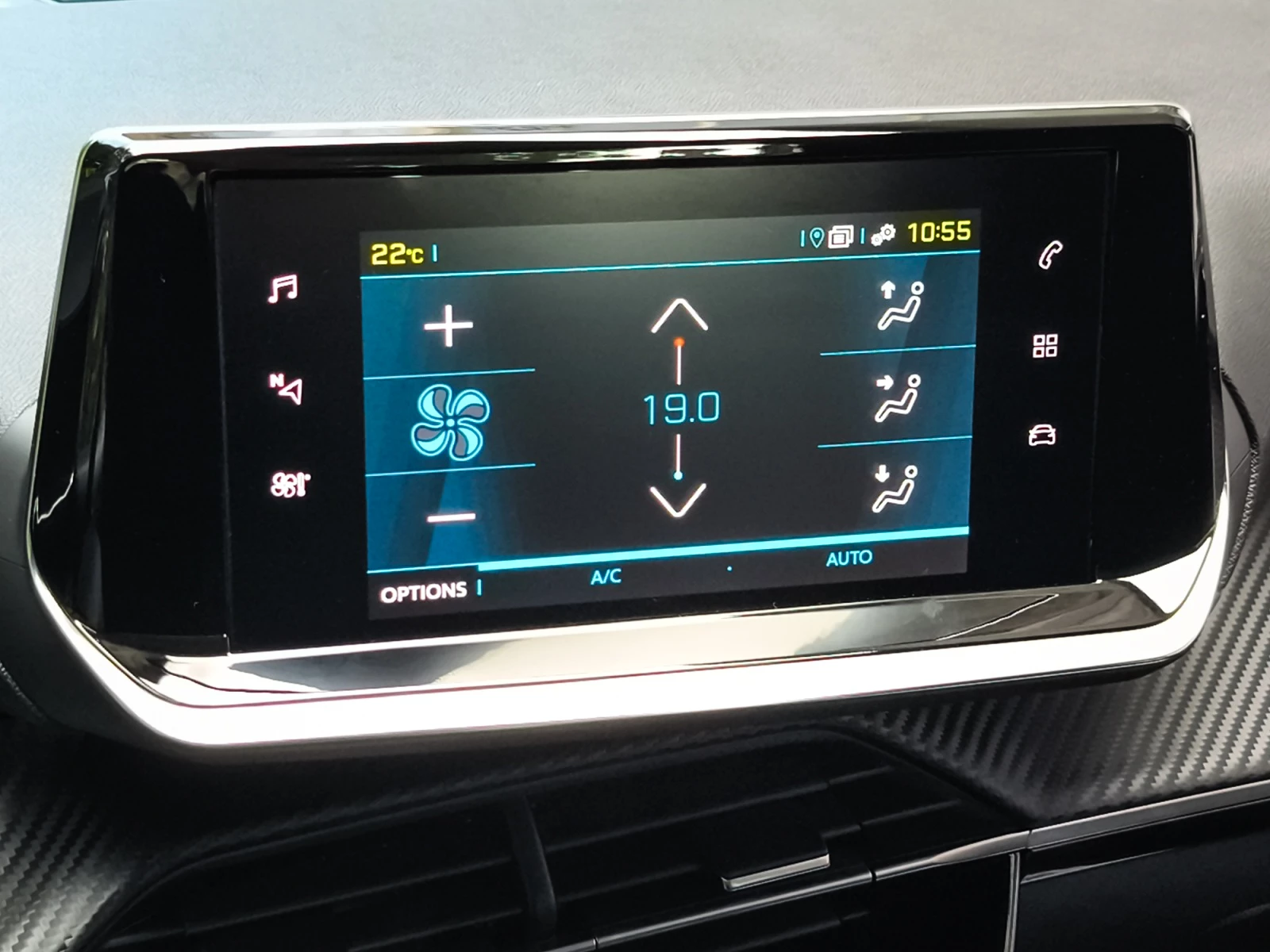 Hoofdafbeelding Peugeot e-208