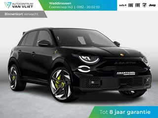 Hoofdafbeelding Abarth 600e Abarth 600e Competizione 54 kWh | Clima | Adapt. Cruise | Alcantara | Camera | Apple Carplay | Elektr. A-Klep | BSM | Keyless| 20" | Sperdifferentieel | Winter Pack