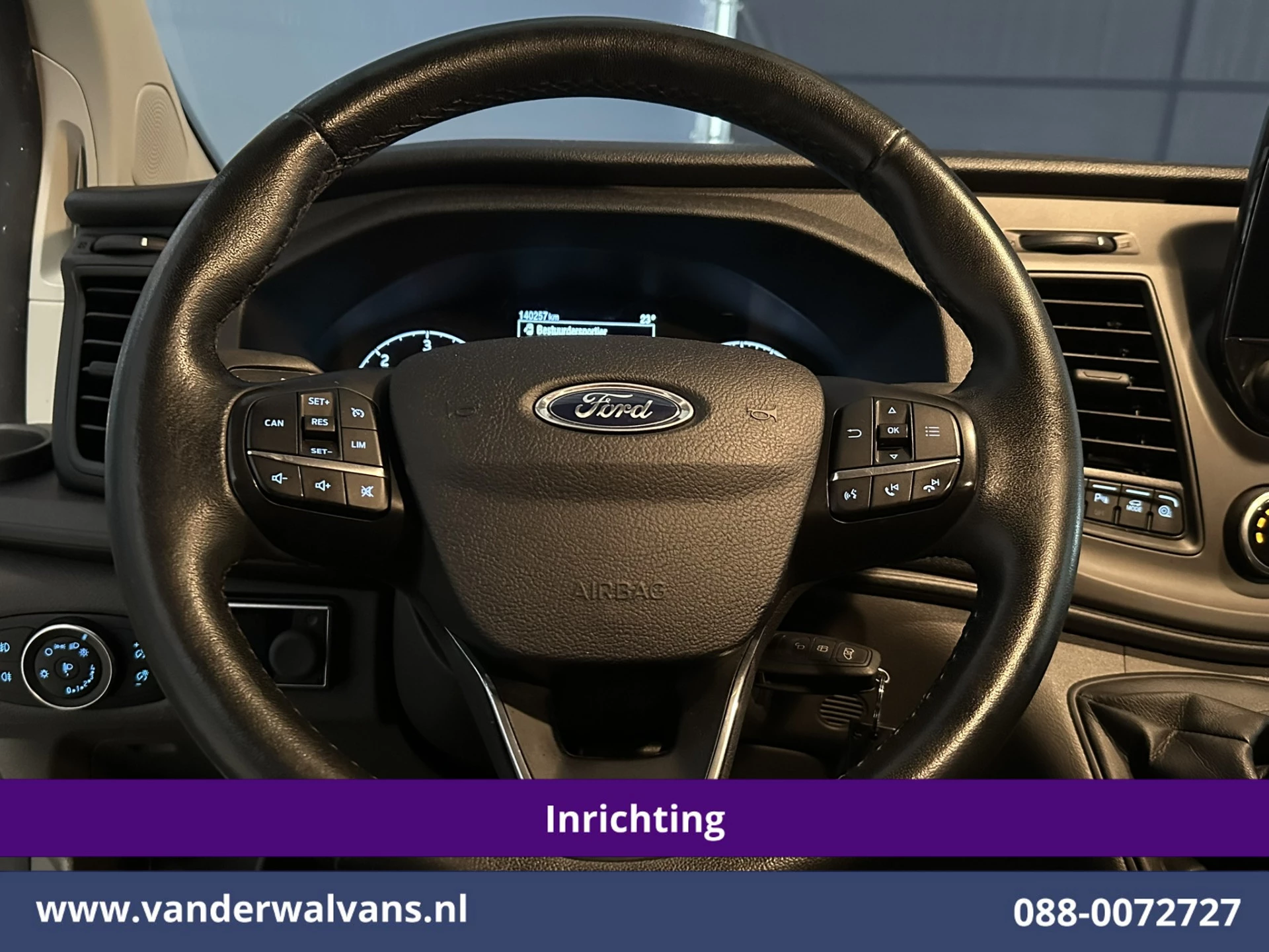Hoofdafbeelding Ford Transit Custom