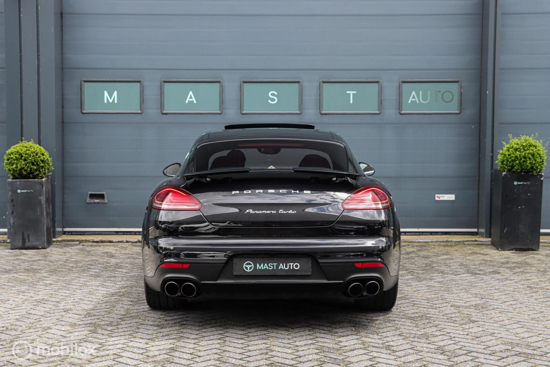 Hoofdafbeelding Porsche Panamera