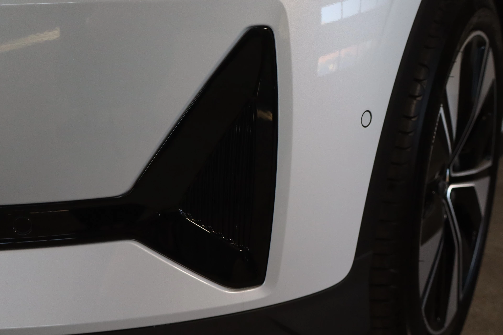 Hoofdafbeelding Polestar 2