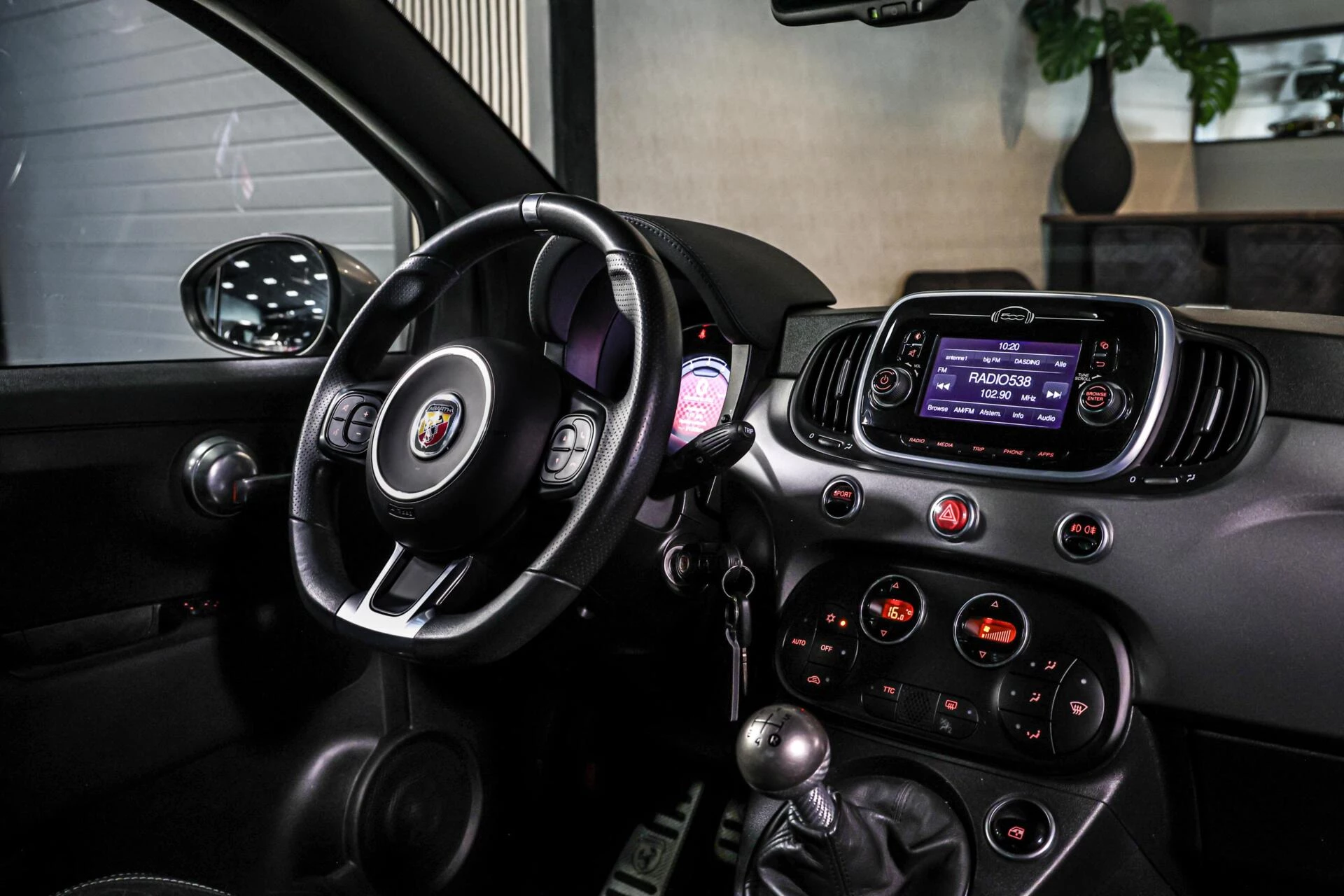 Hoofdafbeelding Fiat 595