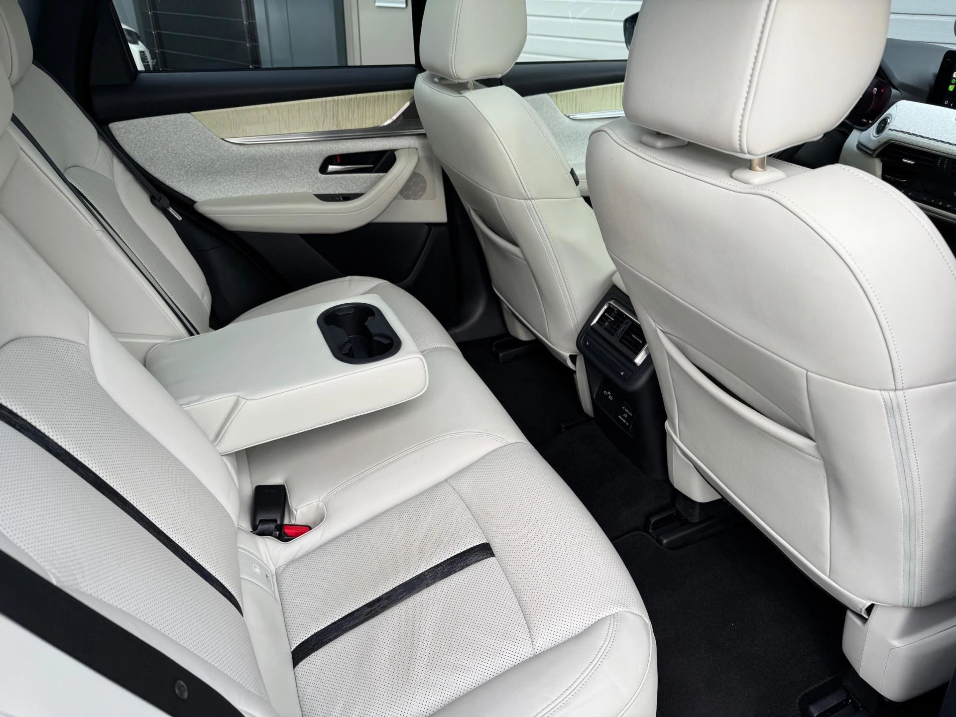 Hoofdafbeelding Mazda CX-60