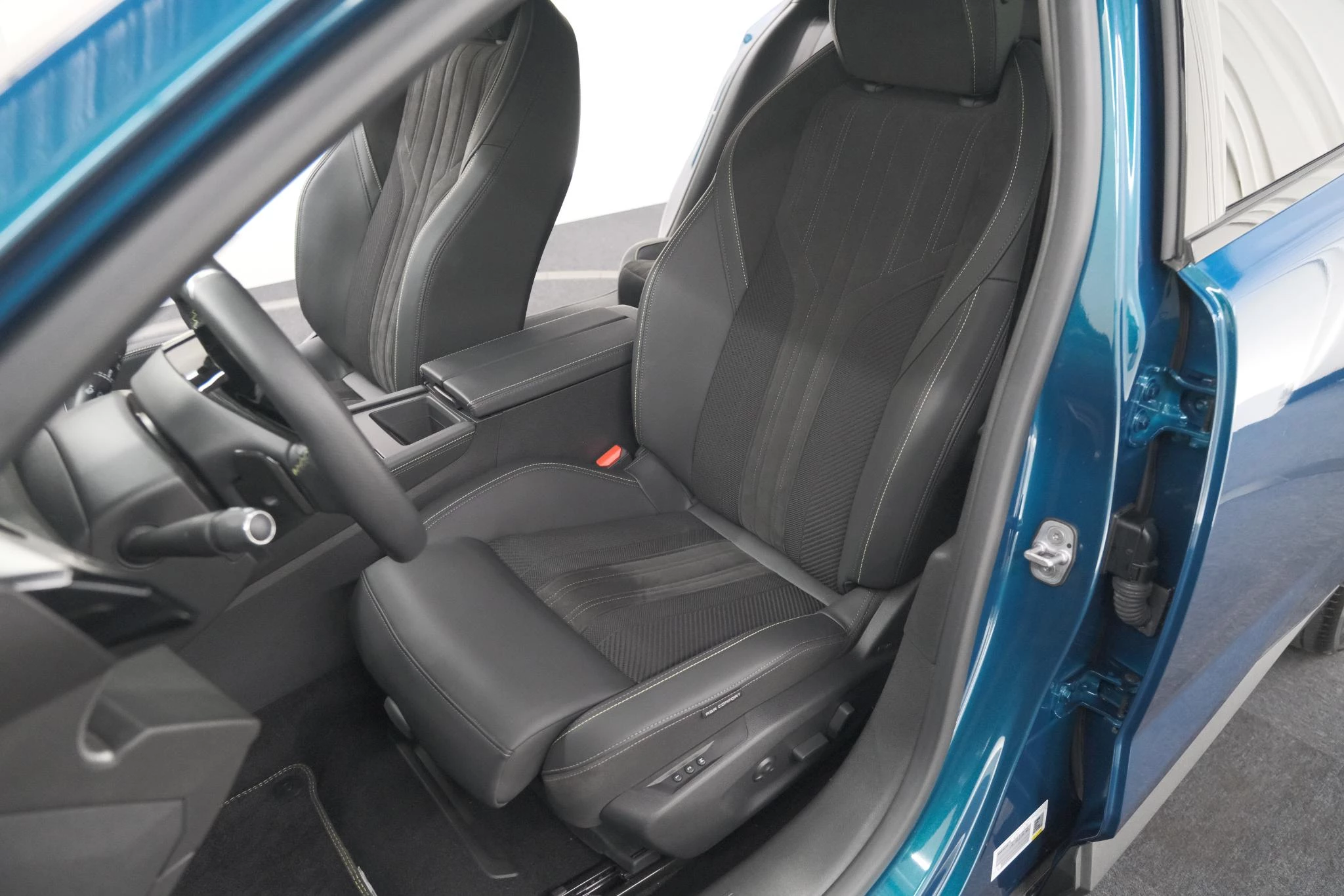 Hoofdafbeelding Peugeot 408