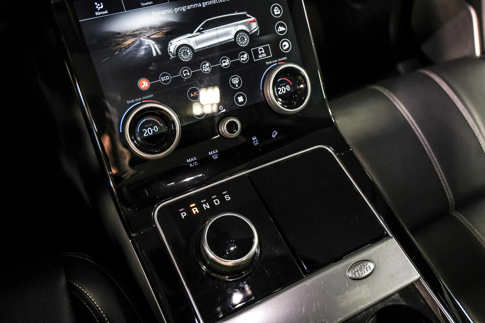 Hoofdafbeelding Land Rover Range Rover Velar