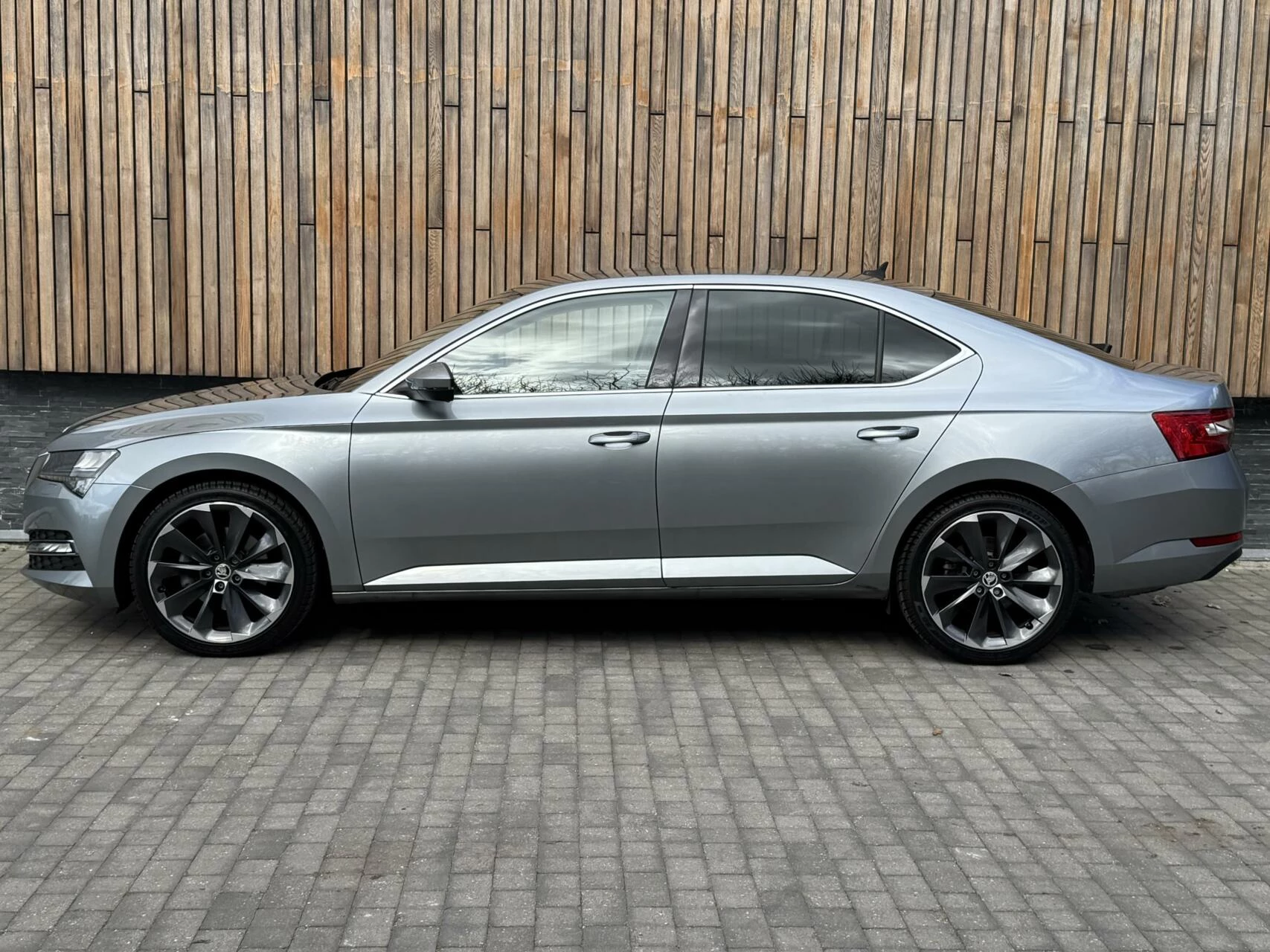 Hoofdafbeelding Škoda Superb