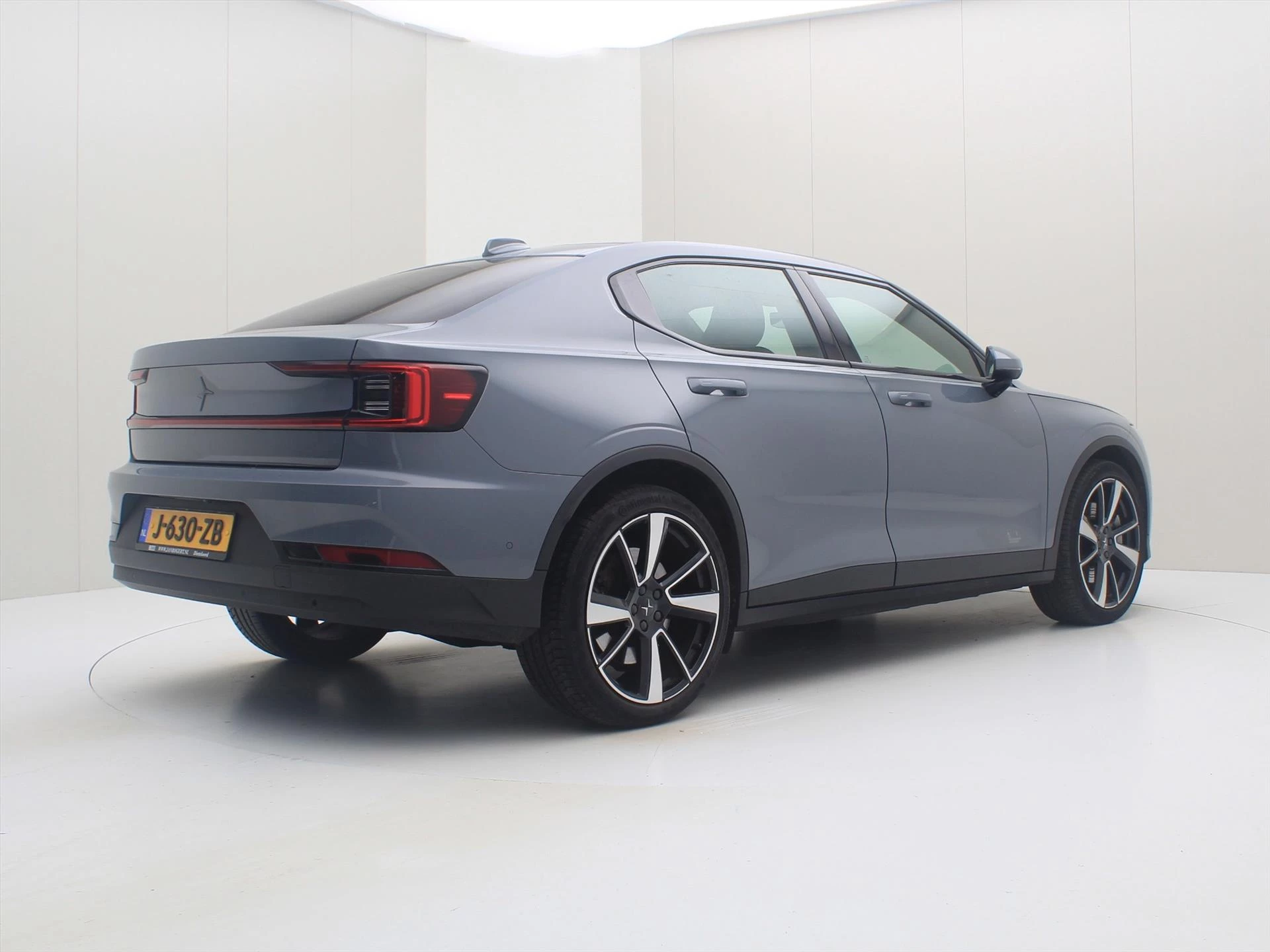Hoofdafbeelding Polestar 2