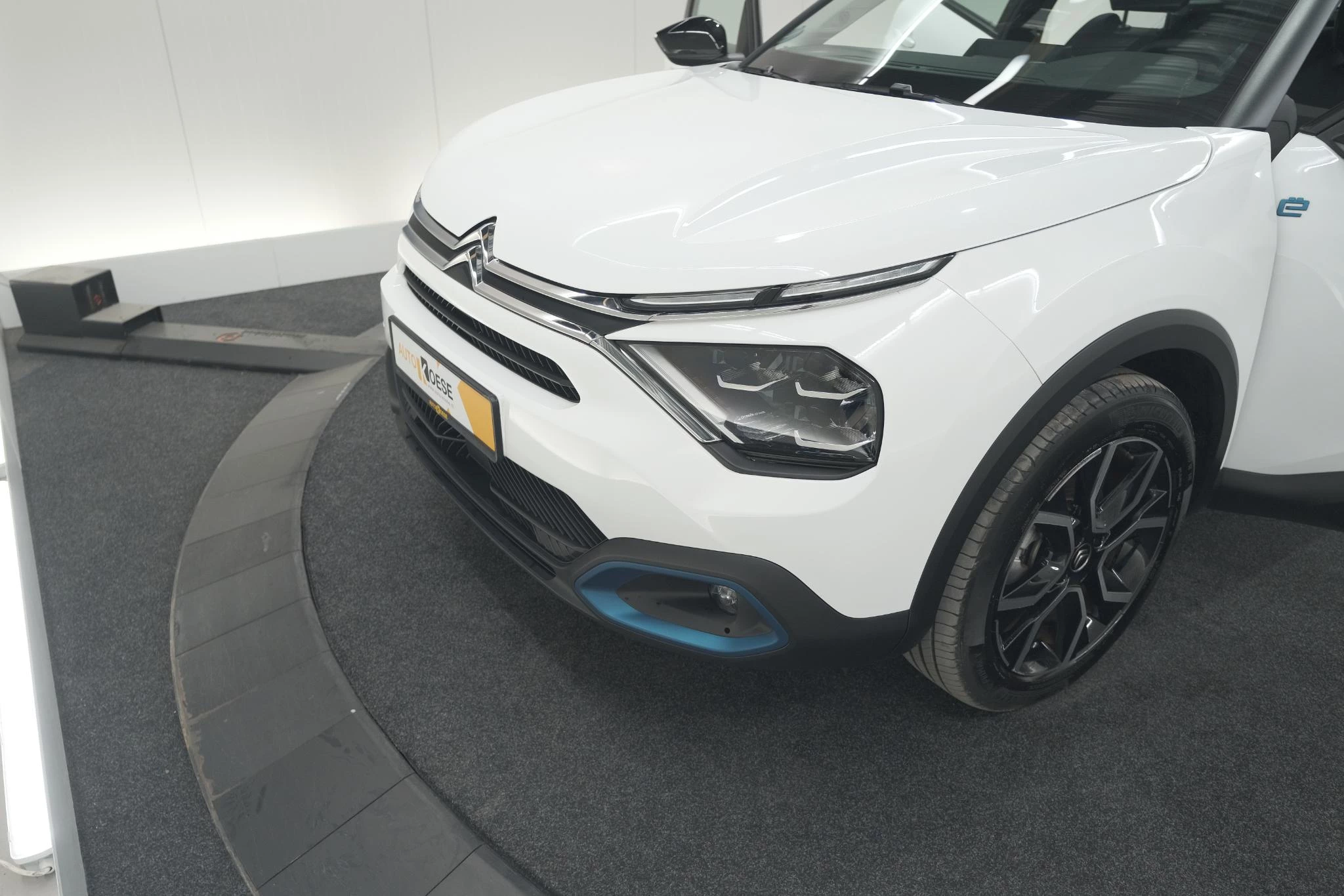 Hoofdafbeelding Citroën ë-C4