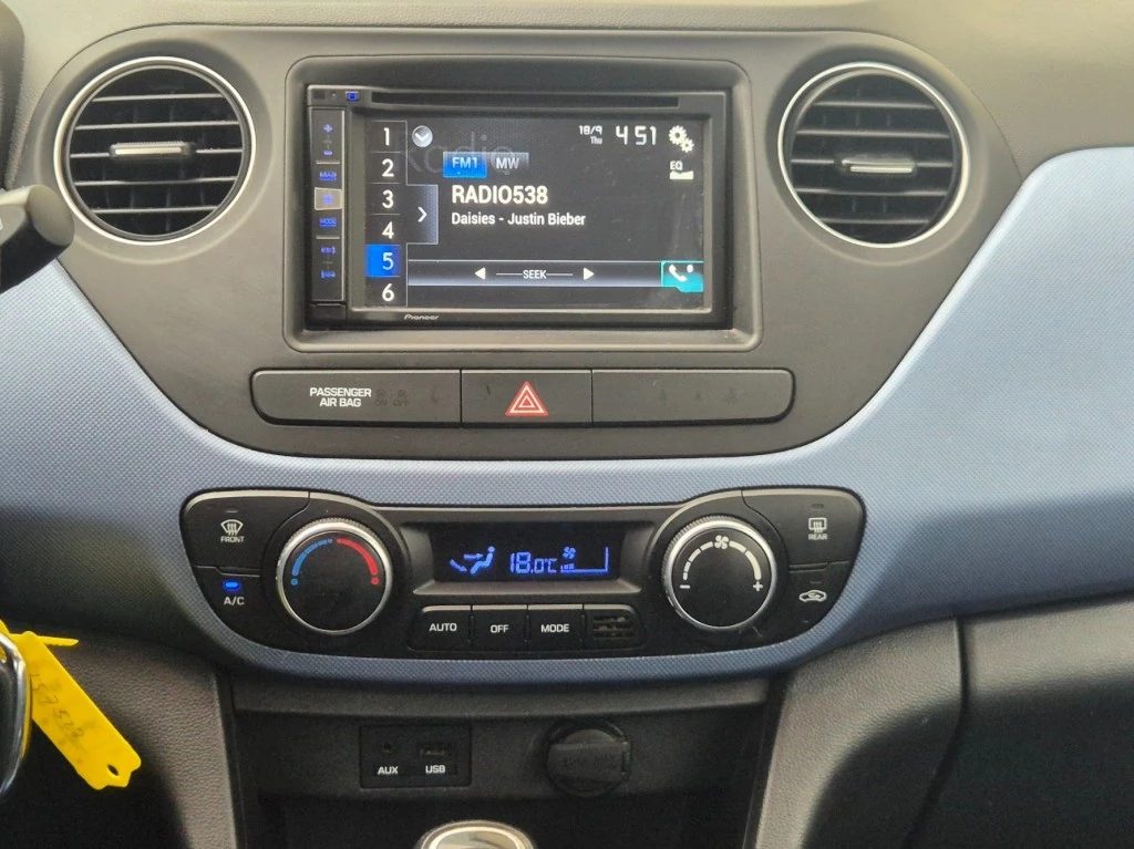 Hoofdafbeelding Hyundai i10