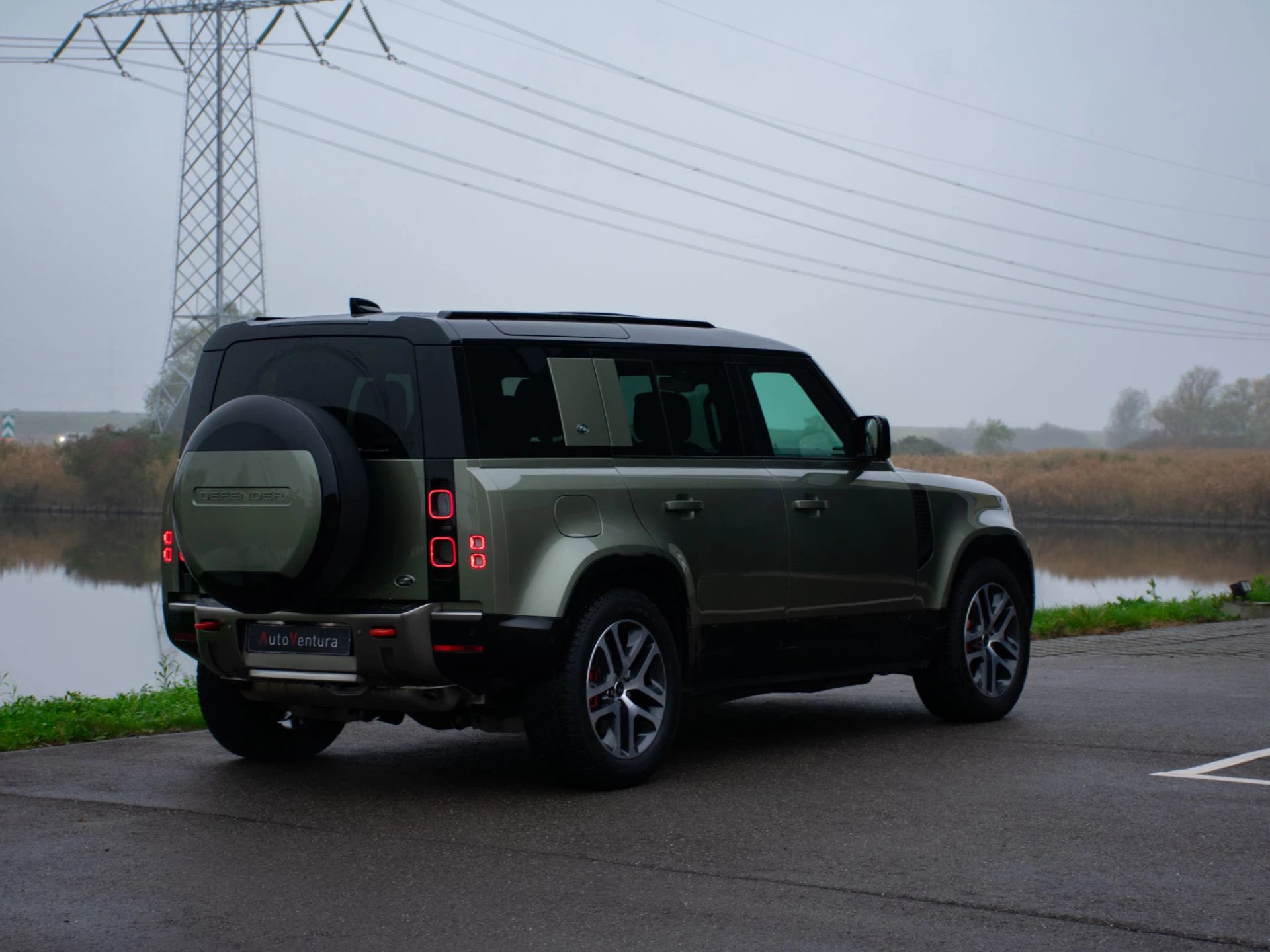 Hoofdafbeelding Land Rover Defender