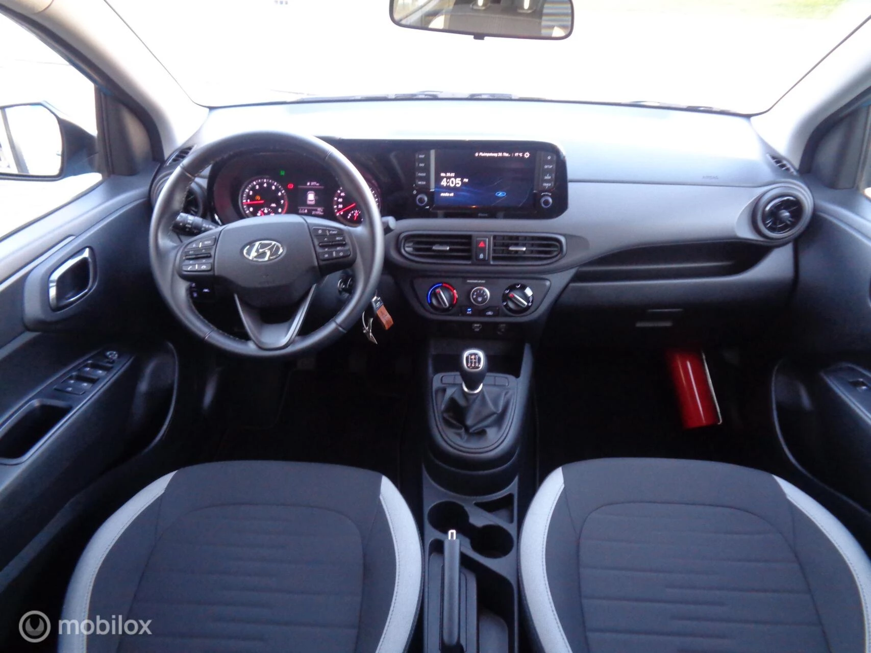 Hoofdafbeelding Hyundai i10