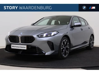 BMW 1 Serie 120 M Sport Automaat / Sportstoelen / Comfort Access / Achteruitrijcamera / M Adaptief onderstel / Harman-Kardon / Adaptieve LED