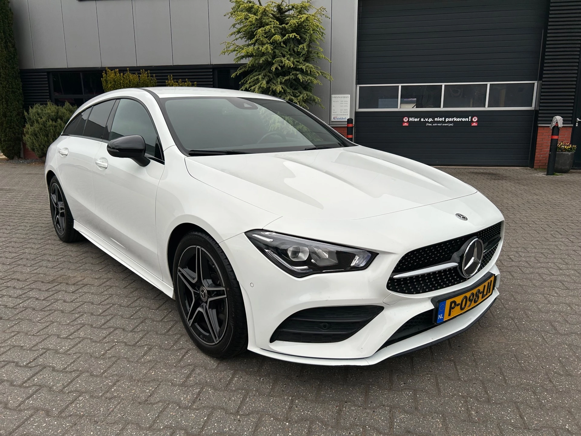 Hoofdafbeelding Mercedes-Benz CLA