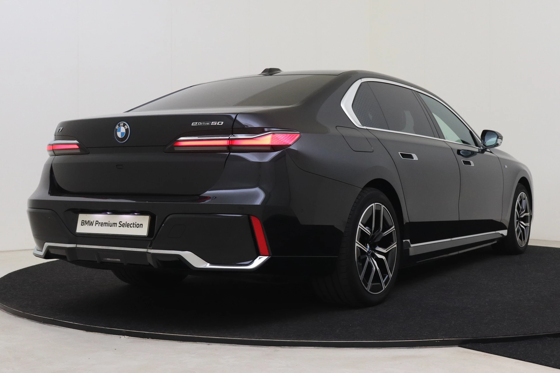 Hoofdafbeelding BMW i7