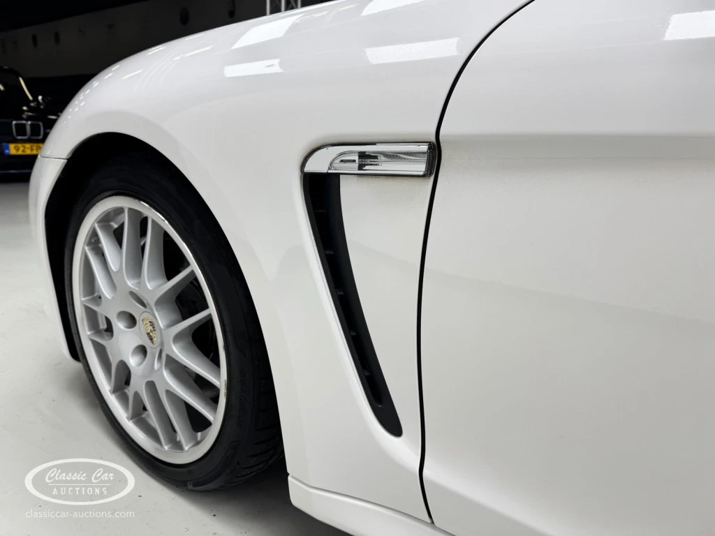 Hoofdafbeelding Porsche Panamera