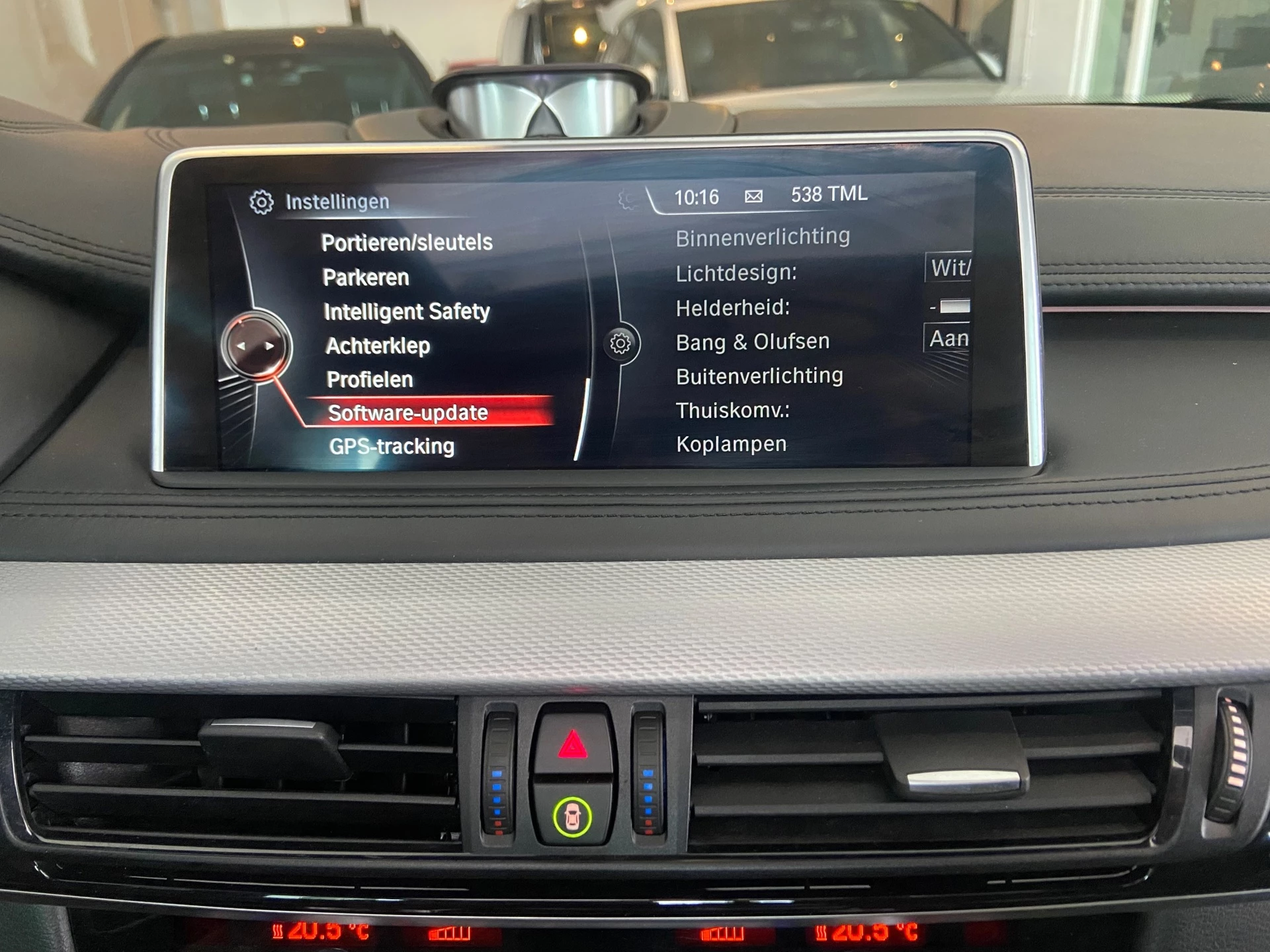 Hoofdafbeelding BMW X6