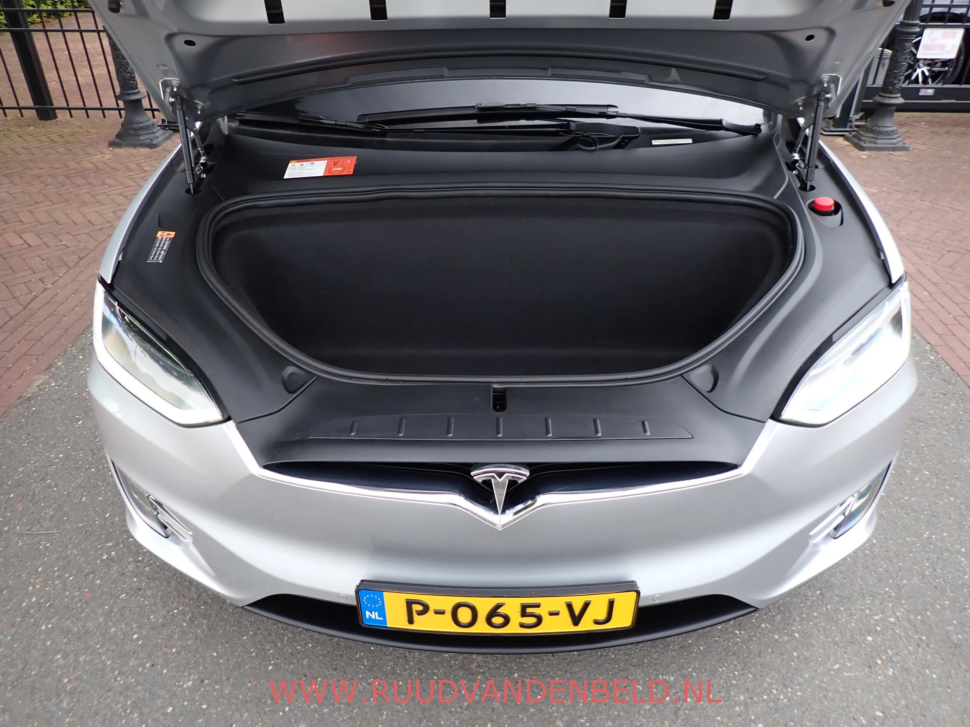 Hoofdafbeelding Tesla Model X