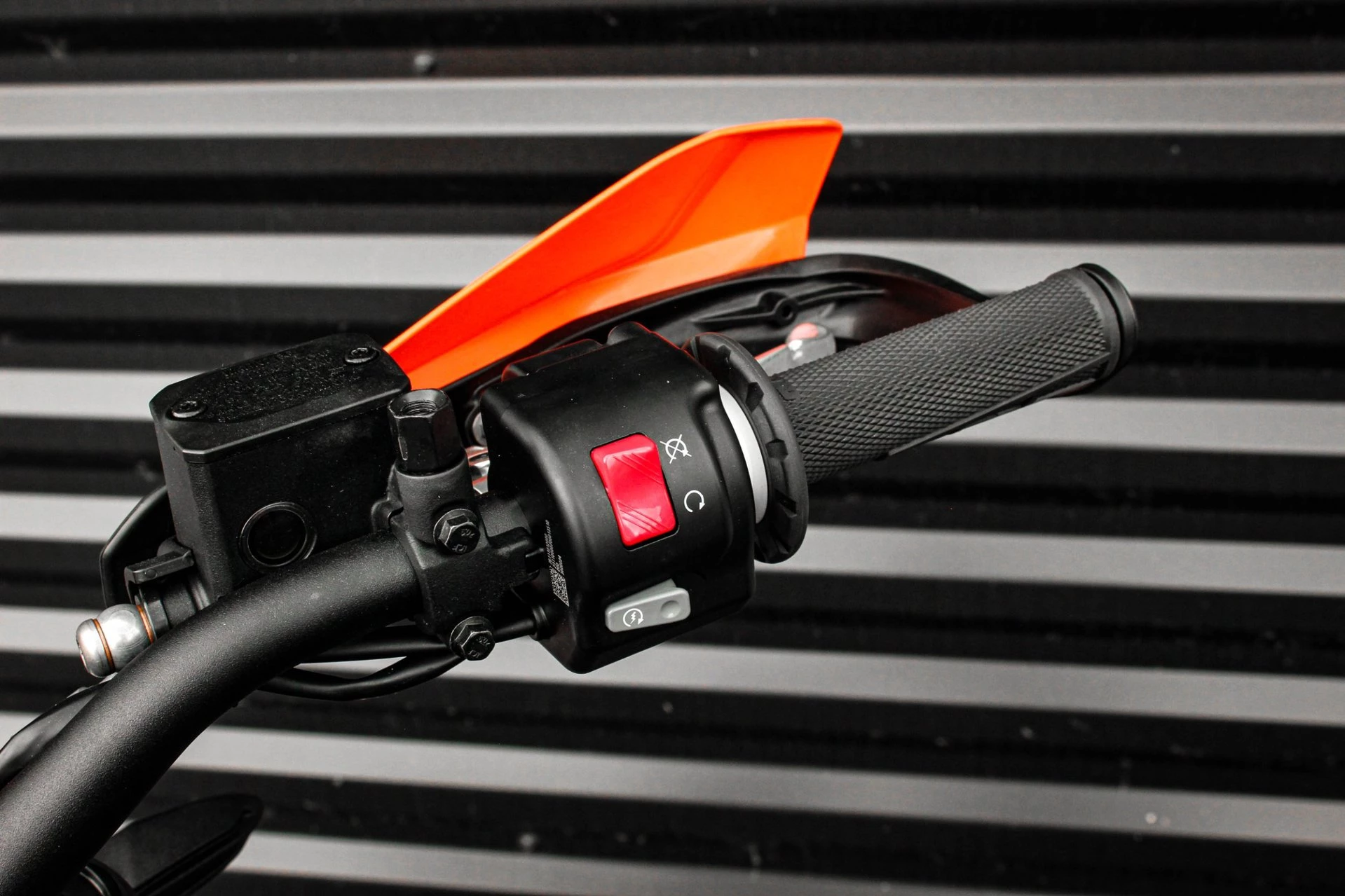 Hoofdafbeelding KTM 690