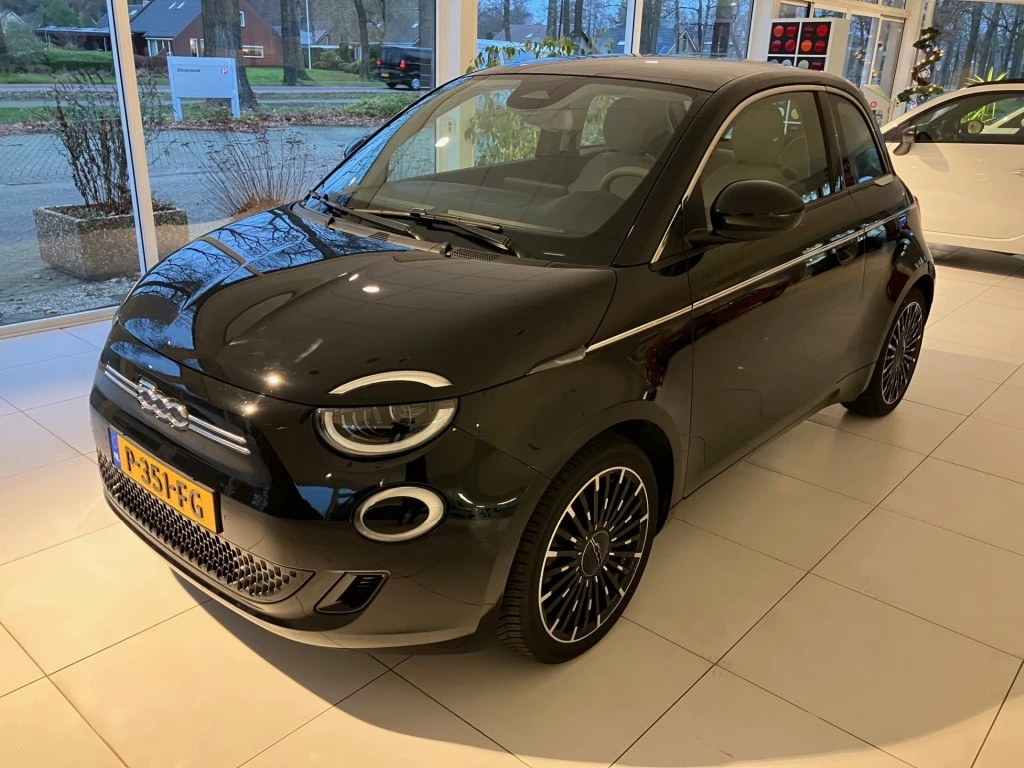 Hoofdafbeelding Fiat 500e