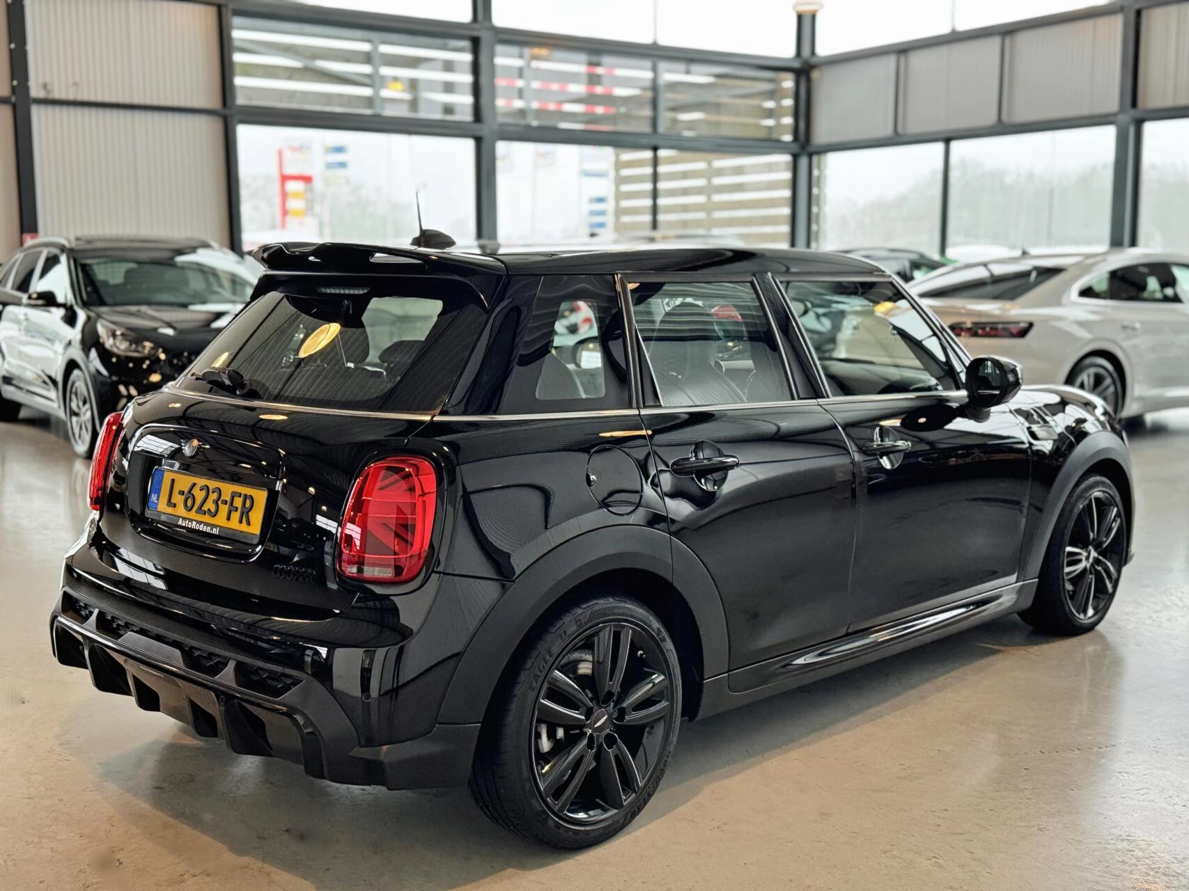 Hoofdafbeelding MINI Cooper