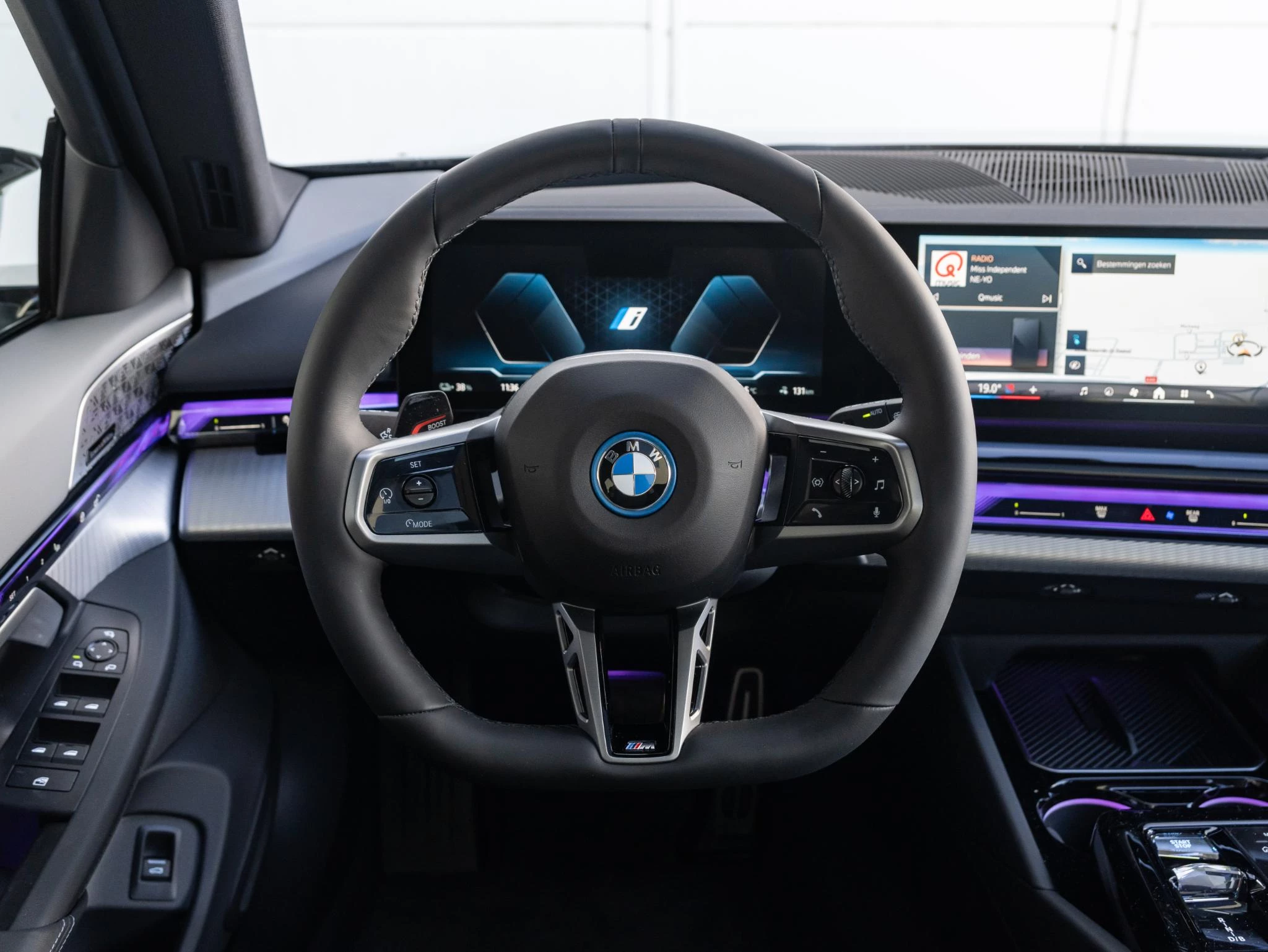 Hoofdafbeelding BMW i5