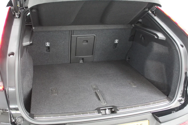 Hoofdafbeelding Volvo C40