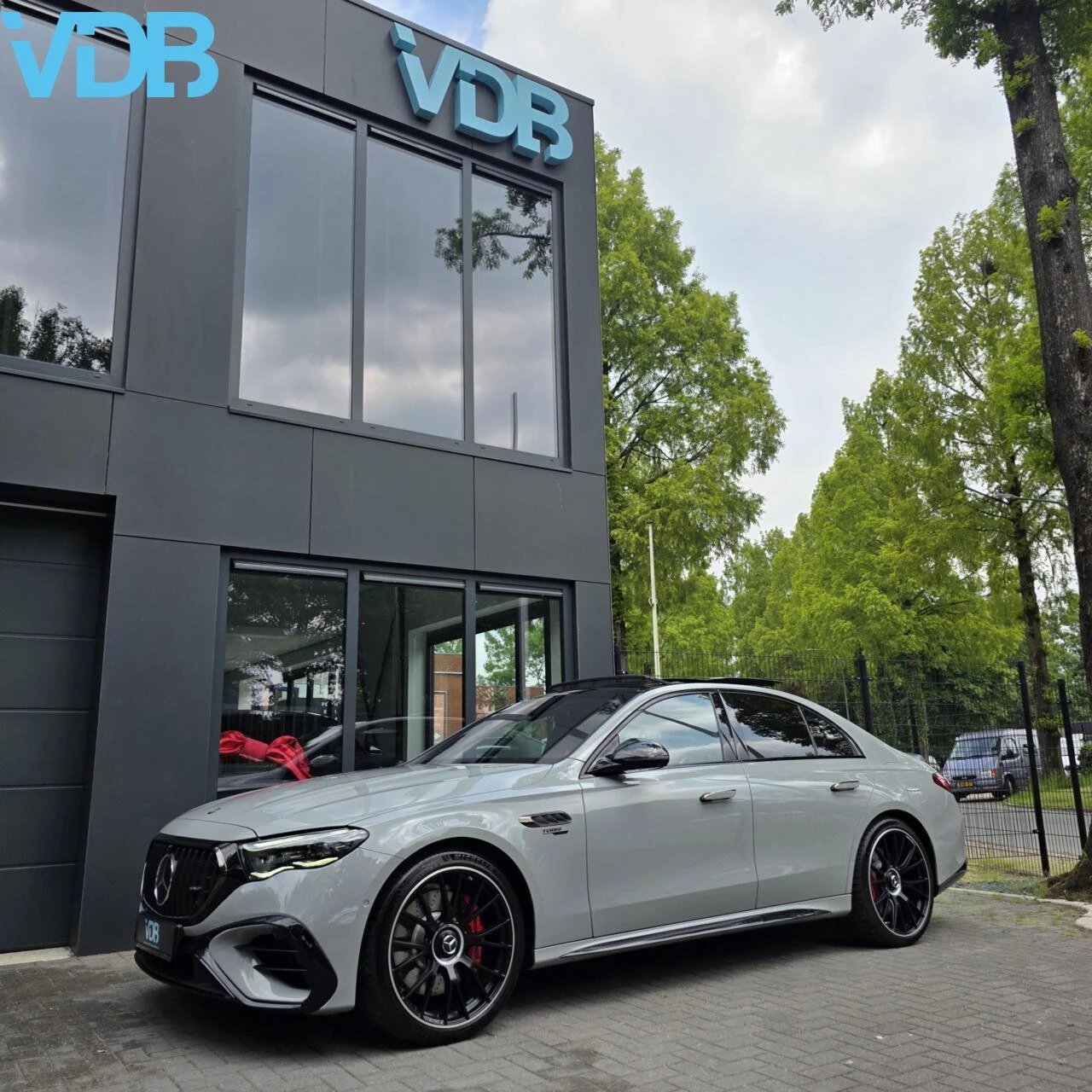 Hoofdafbeelding Mercedes-Benz E-Klasse