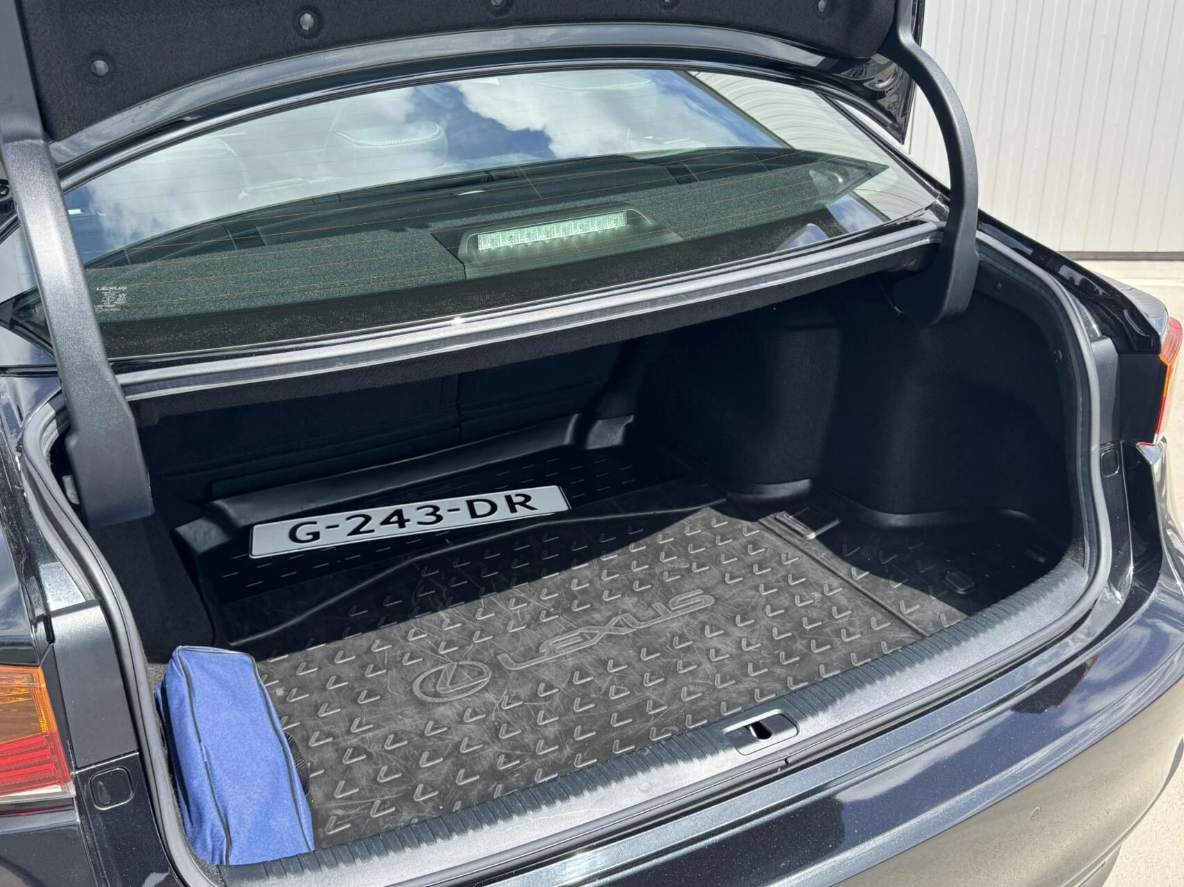 Hoofdafbeelding Lexus IS